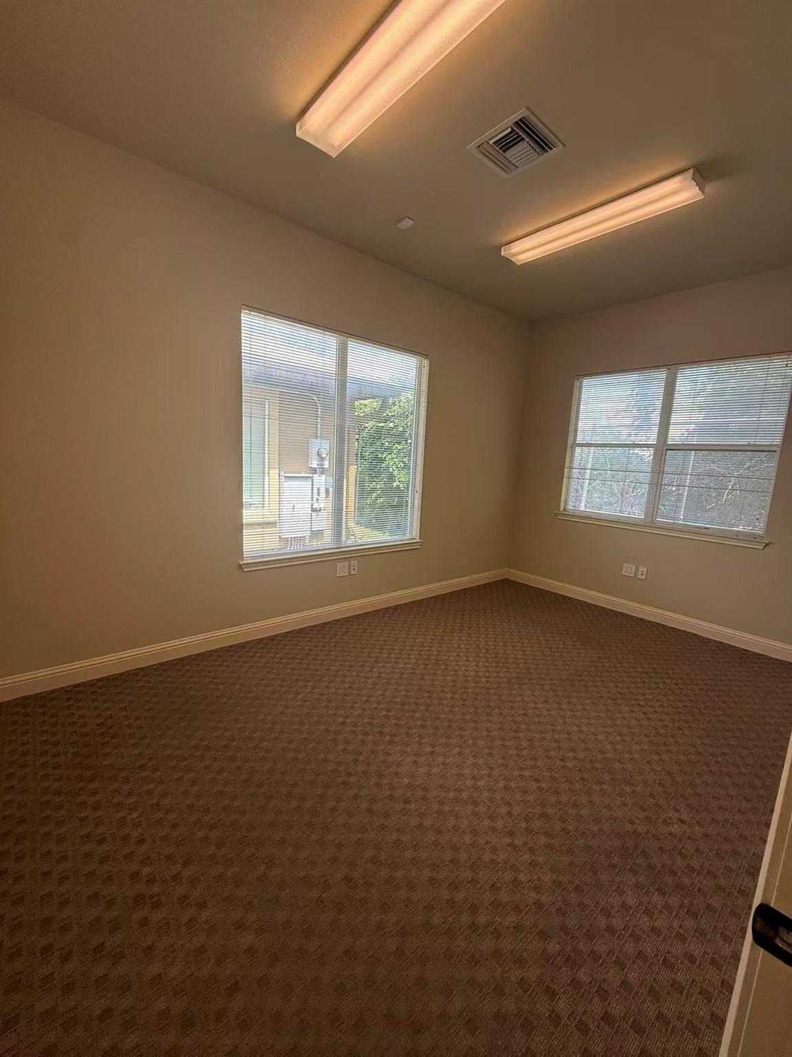 13284 Pond Springs Rd # 201, Austin, TX 78729