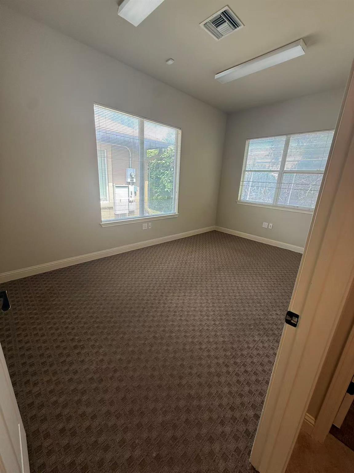 13284 Pond Springs Rd # 201, Austin, TX 78729