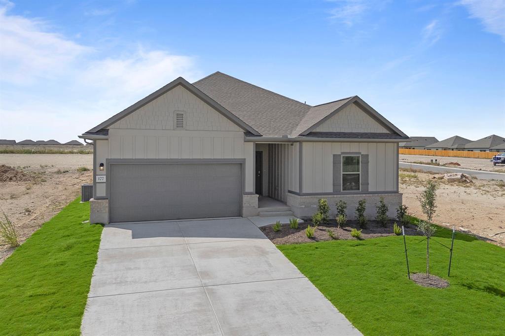 177 Sleep Hollow, Jarrell, TX 76537