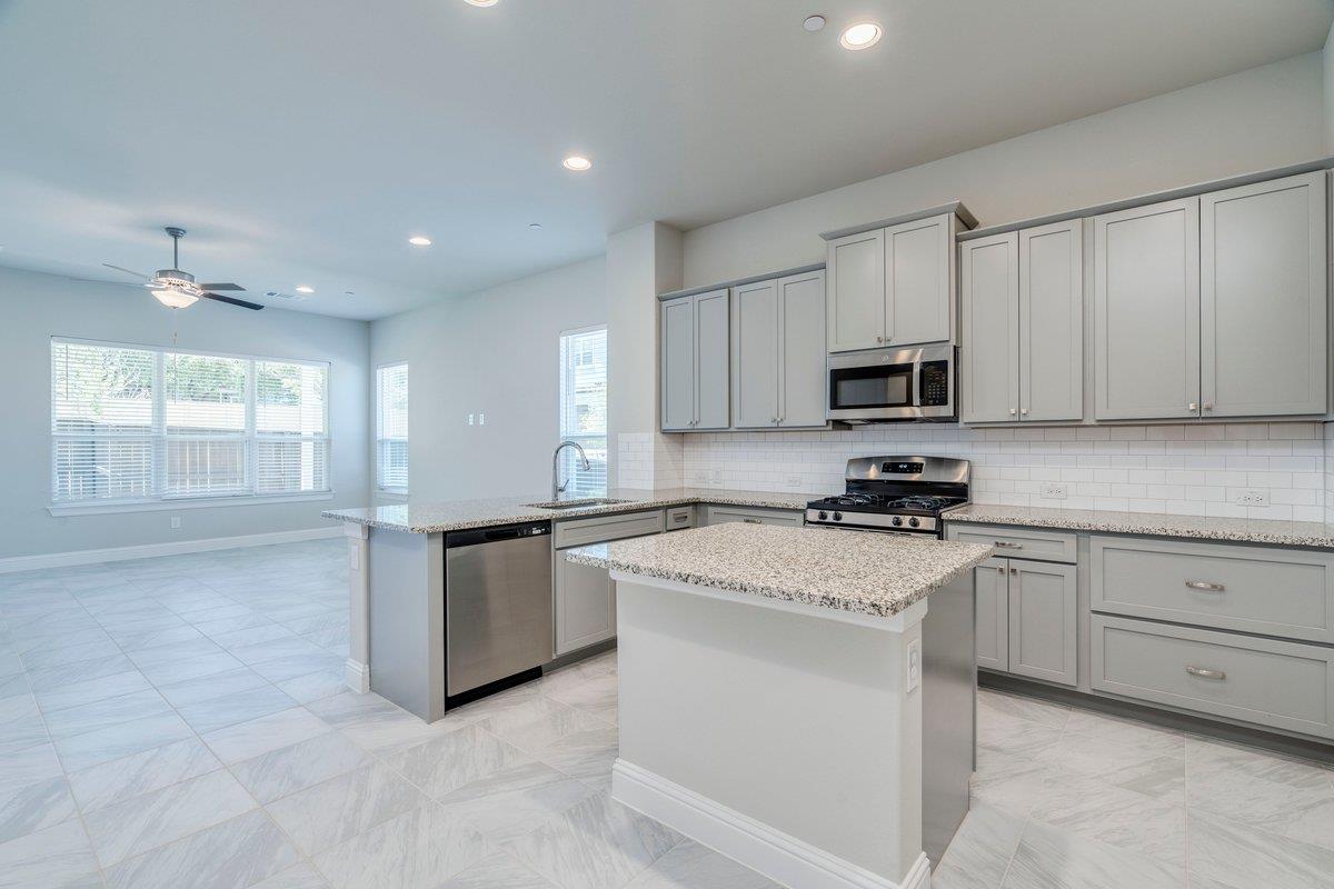 600 C-Bar Ranch Trl # 143, Cedar Park, TX 78613
