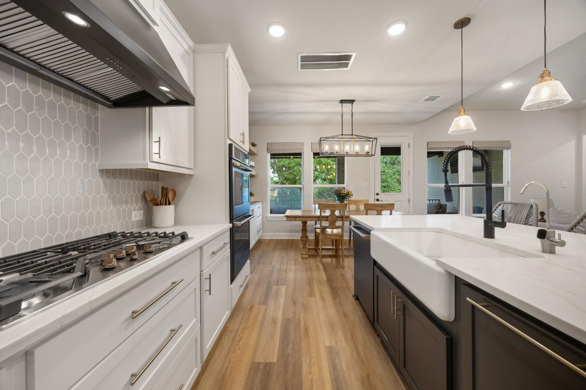 121 Beryl Way, Dripping Springs, TX 78620