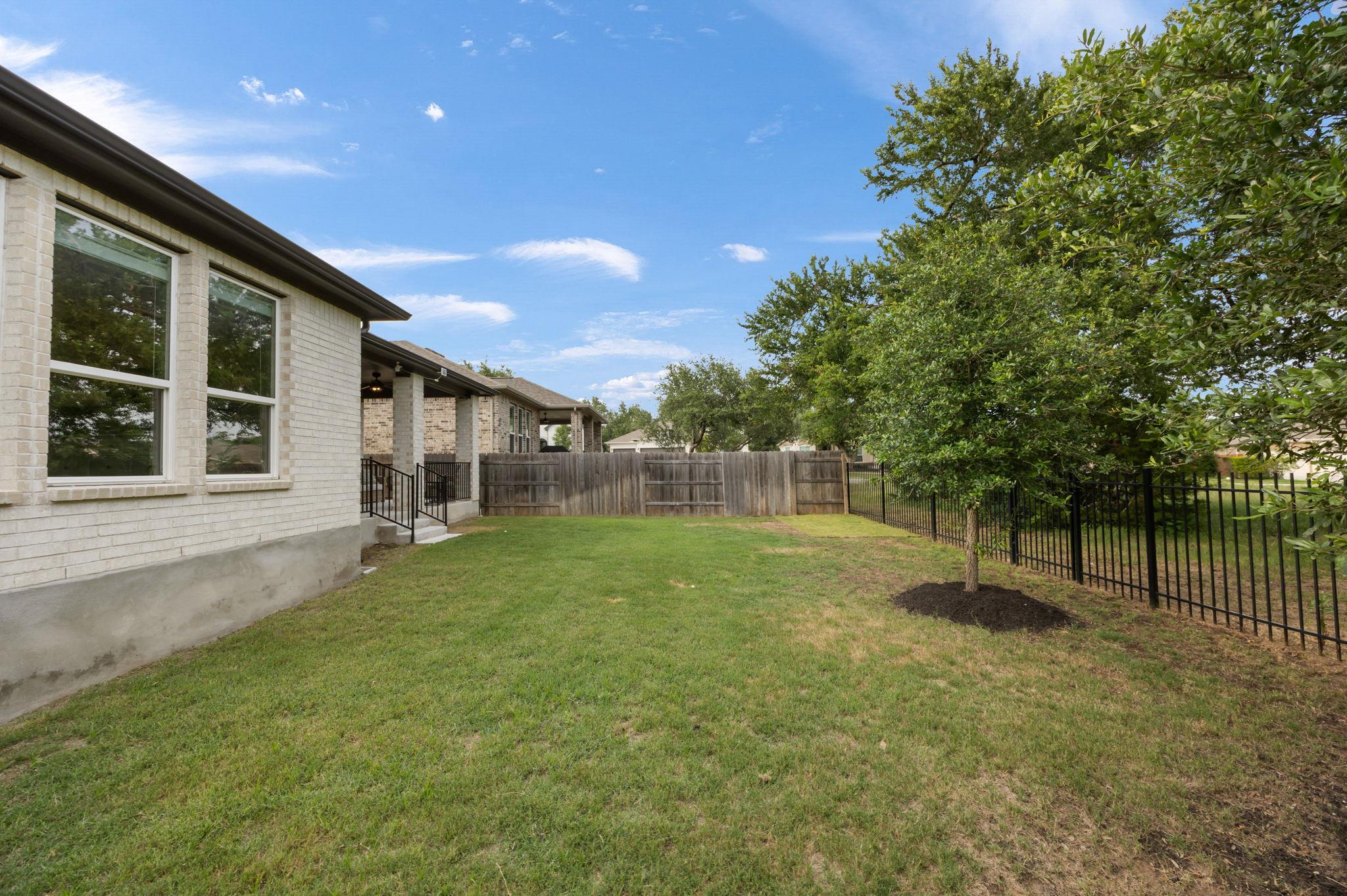 121 Beryl Way, Dripping Springs, TX 78620