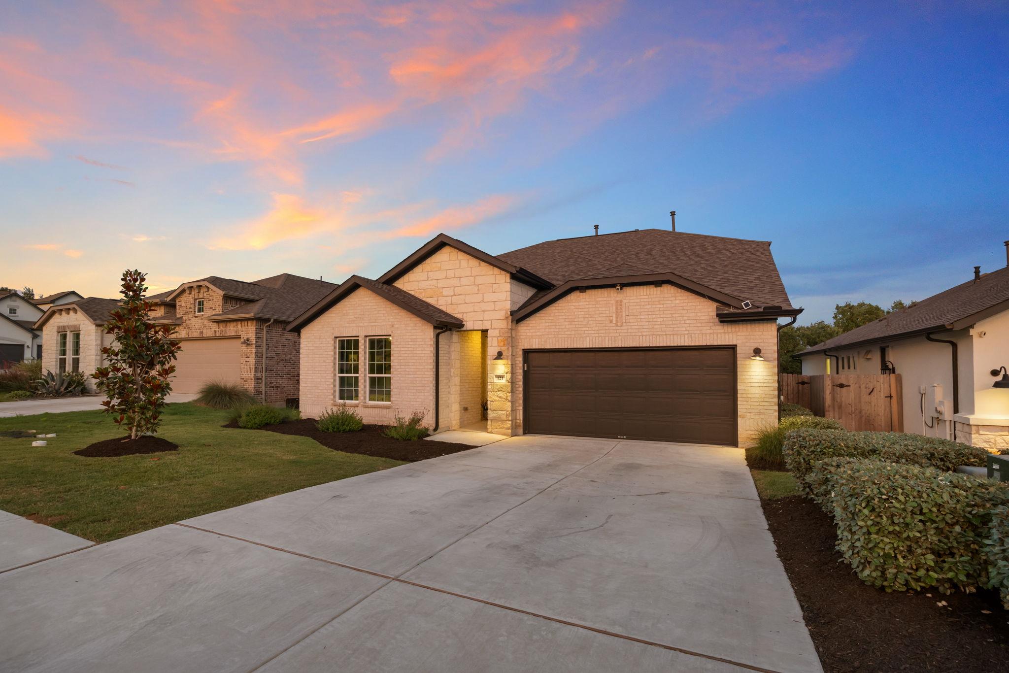 121 Beryl Way, Dripping Springs, TX 78620