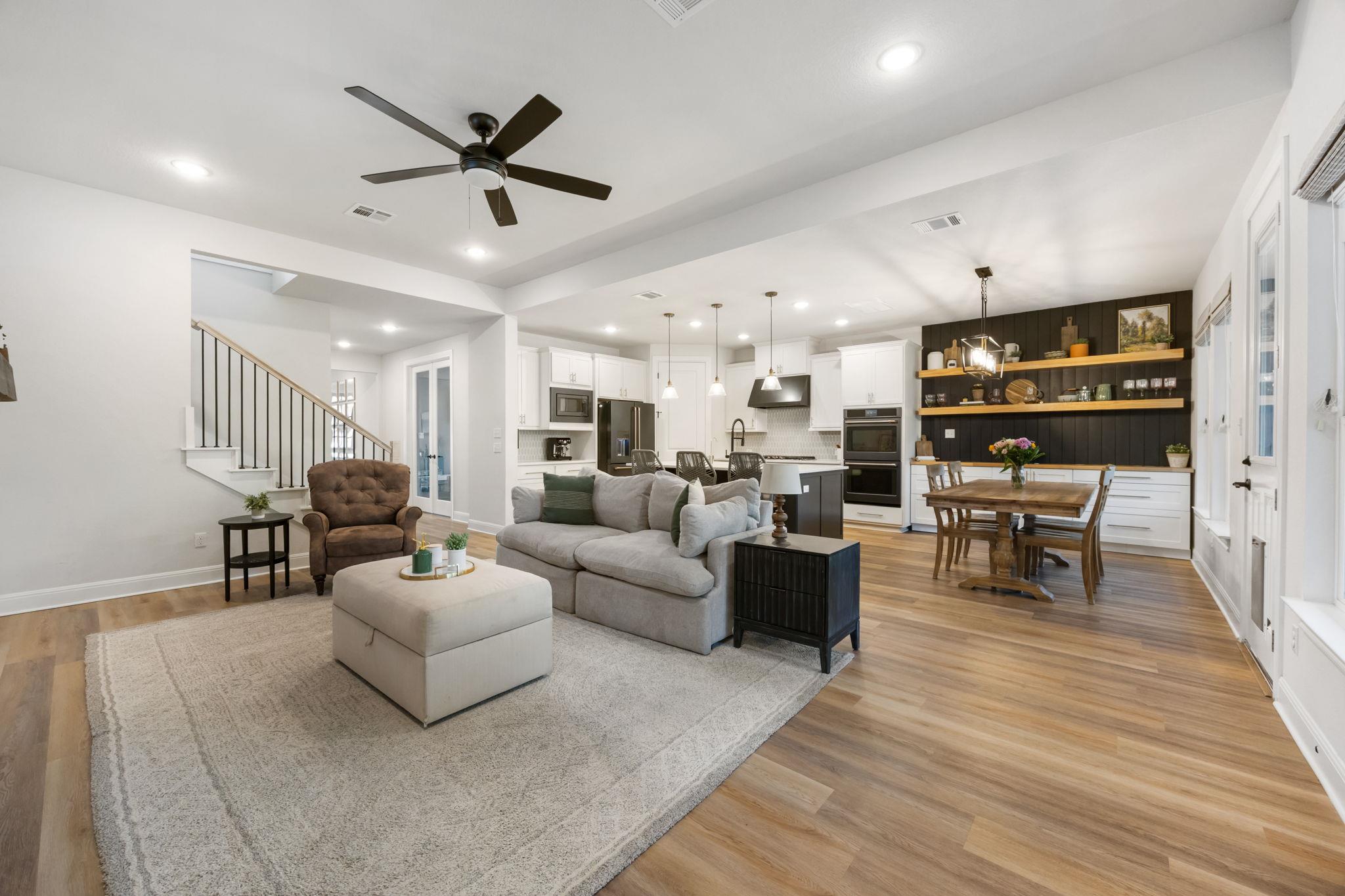 121 Beryl Way, Dripping Springs, TX 78620