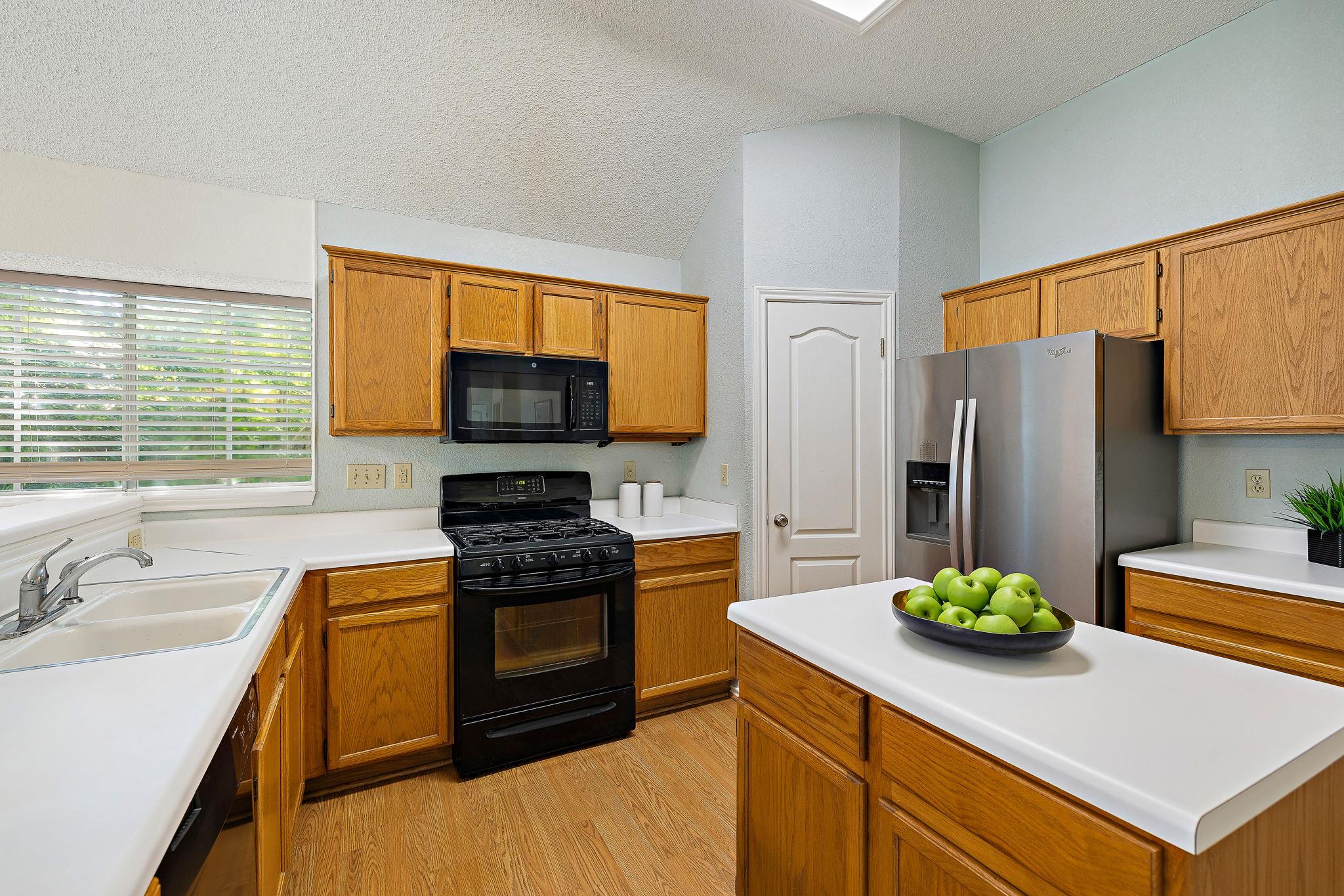 2714 BIG MEADOW Dr, Cedar Park, TX 78613
