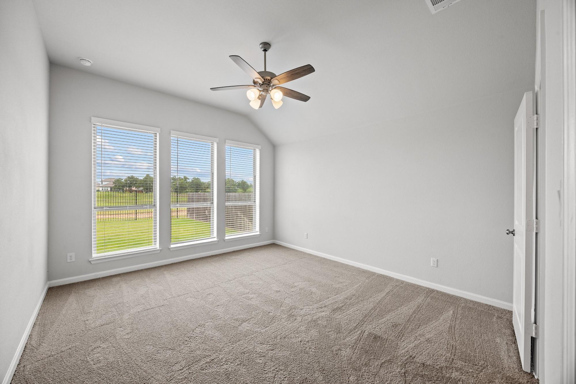 201 Banyon Dr, Liberty Hill, TX 78642