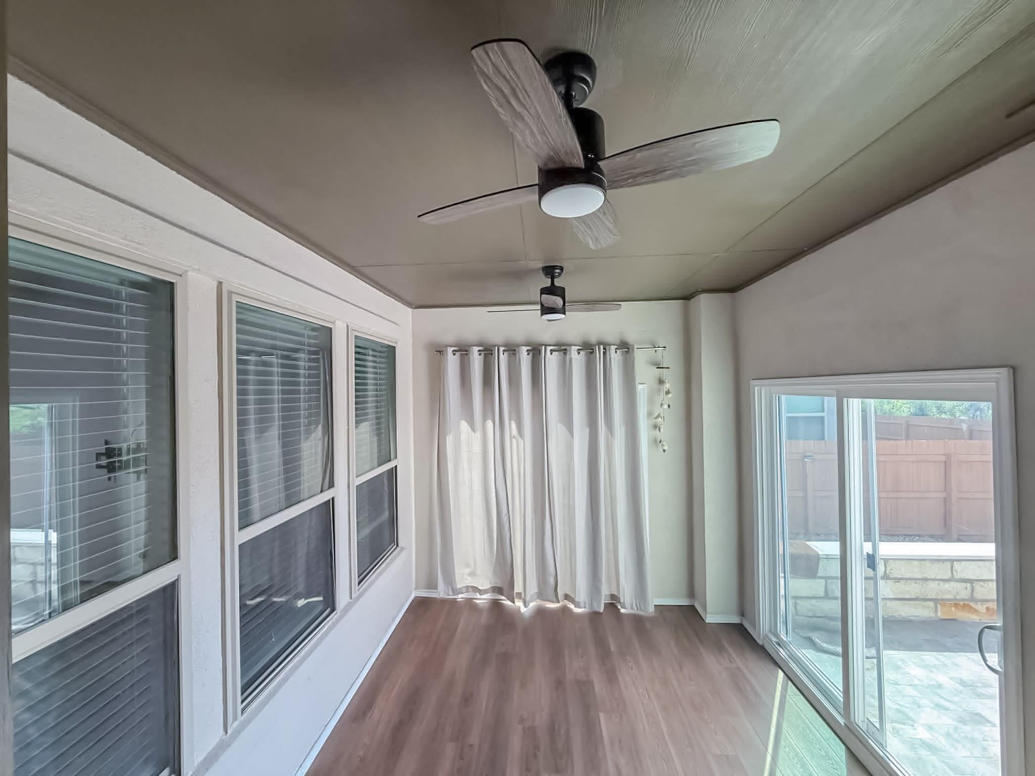 112 Rosebush Dr, Liberty Hill, TX 78642