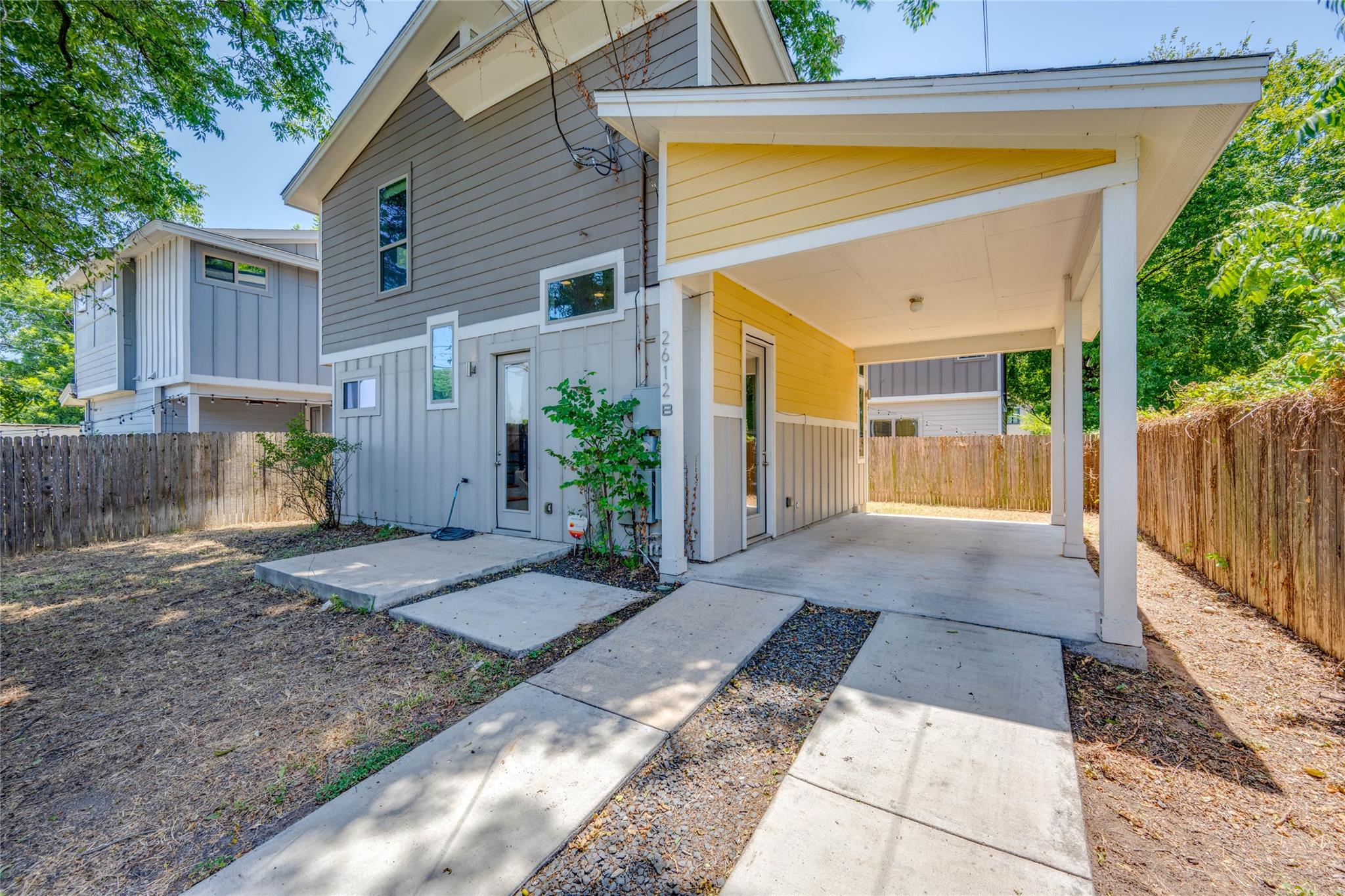 2612 Willow St # B, Austin, TX 78702