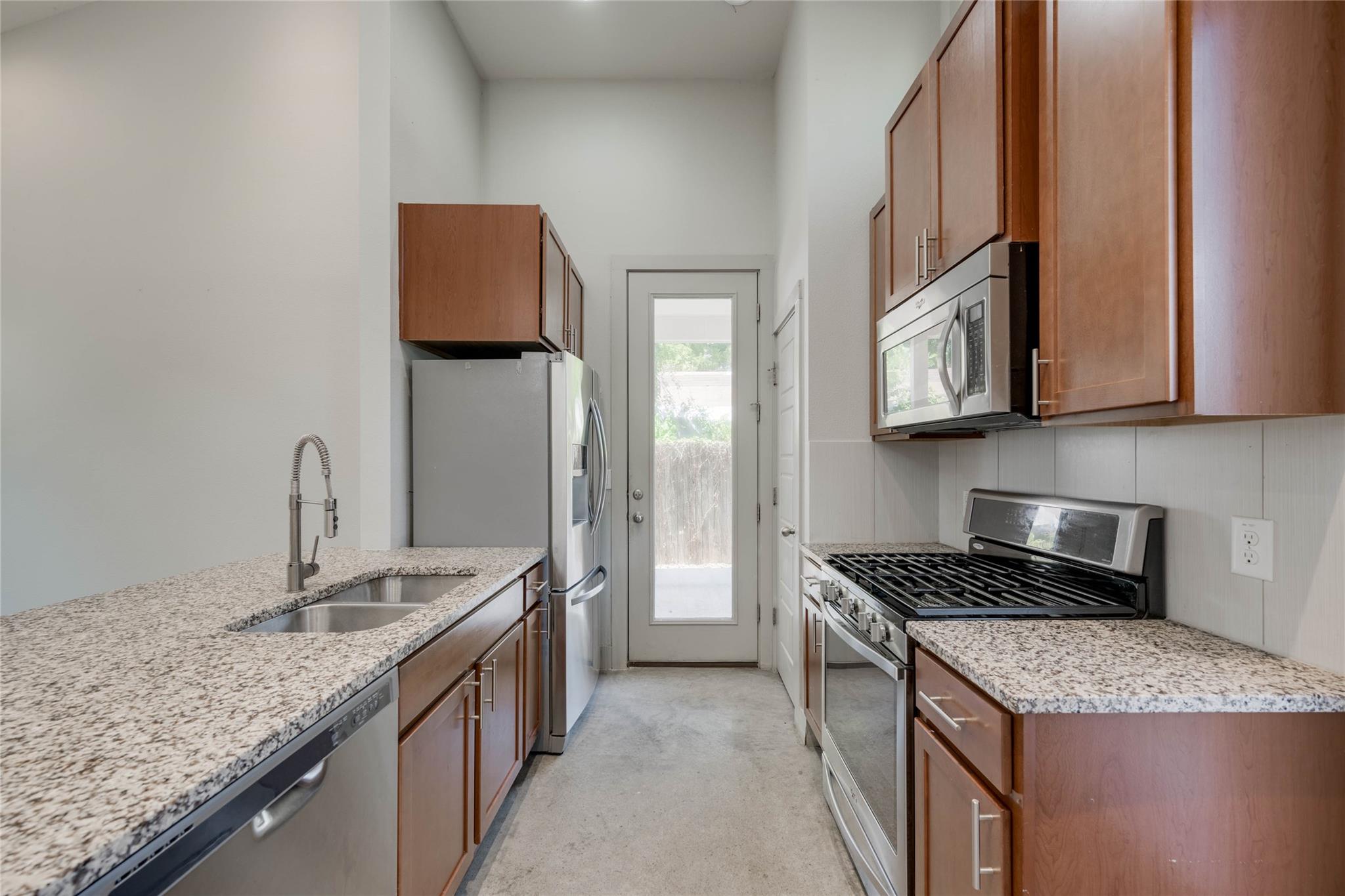 2612 Willow St # B, Austin, TX 78702