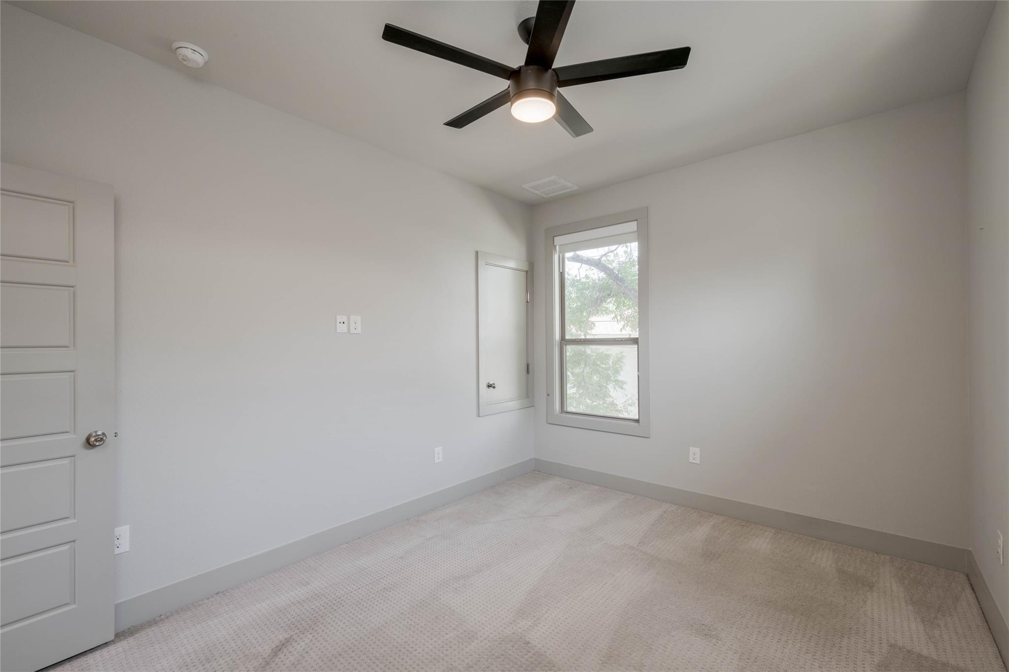 2612 Willow St # B, Austin, TX 78702