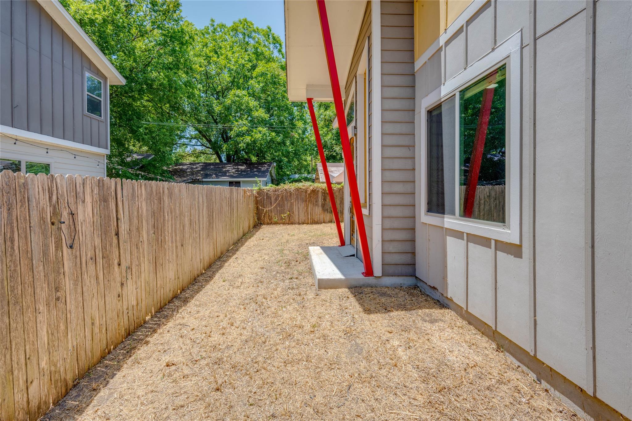 2612 Willow St # B, Austin, TX 78702