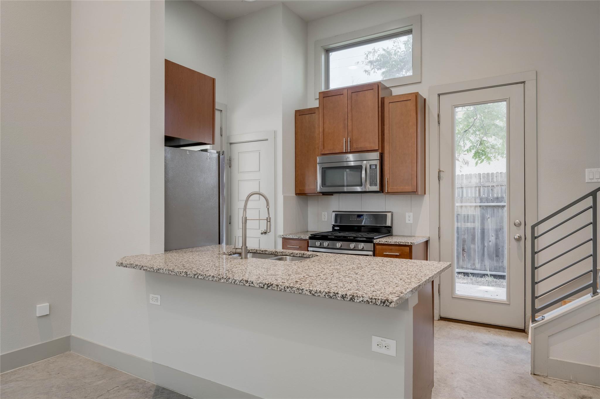 2612 Willow St # B, Austin, TX 78702