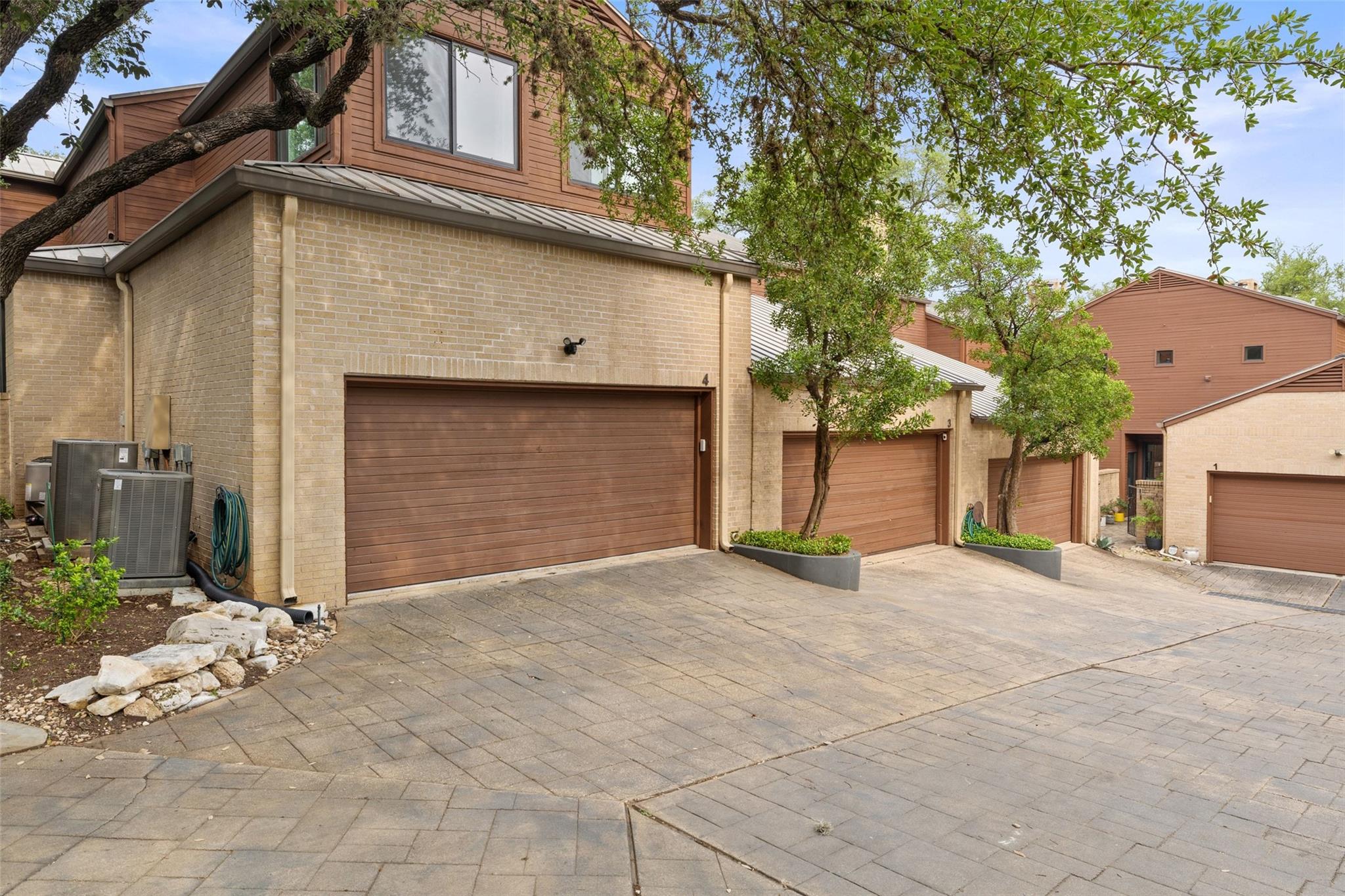 1615 Spyglass Dr # 4, Austin, TX 78746
