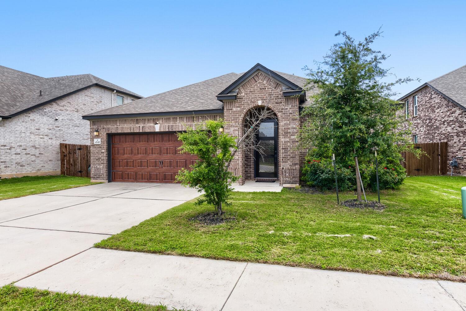 4549 Dugenta Pl, Round Rock, TX 78665
