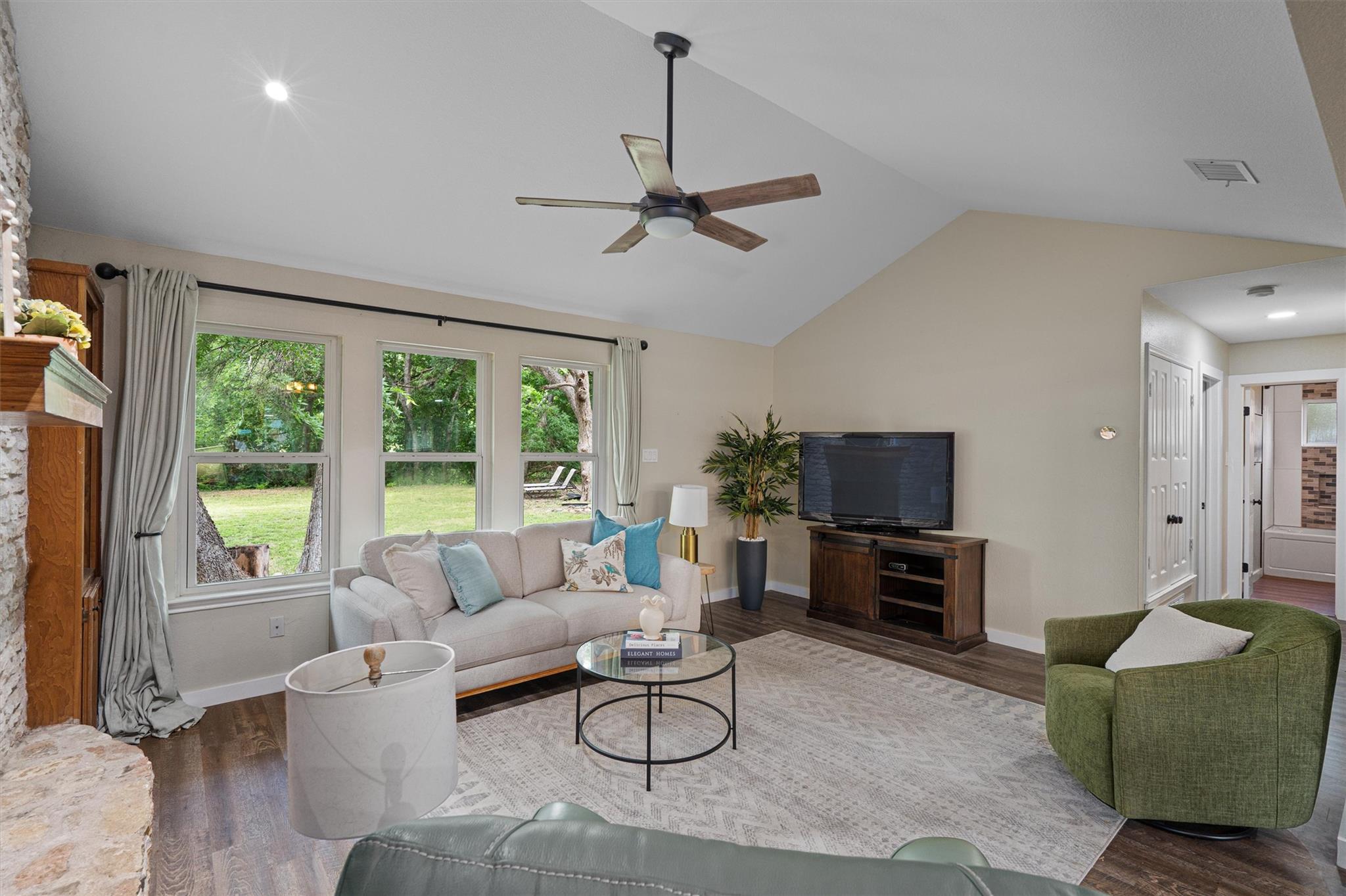 423 Maple Run, Round Rock, TX 78664