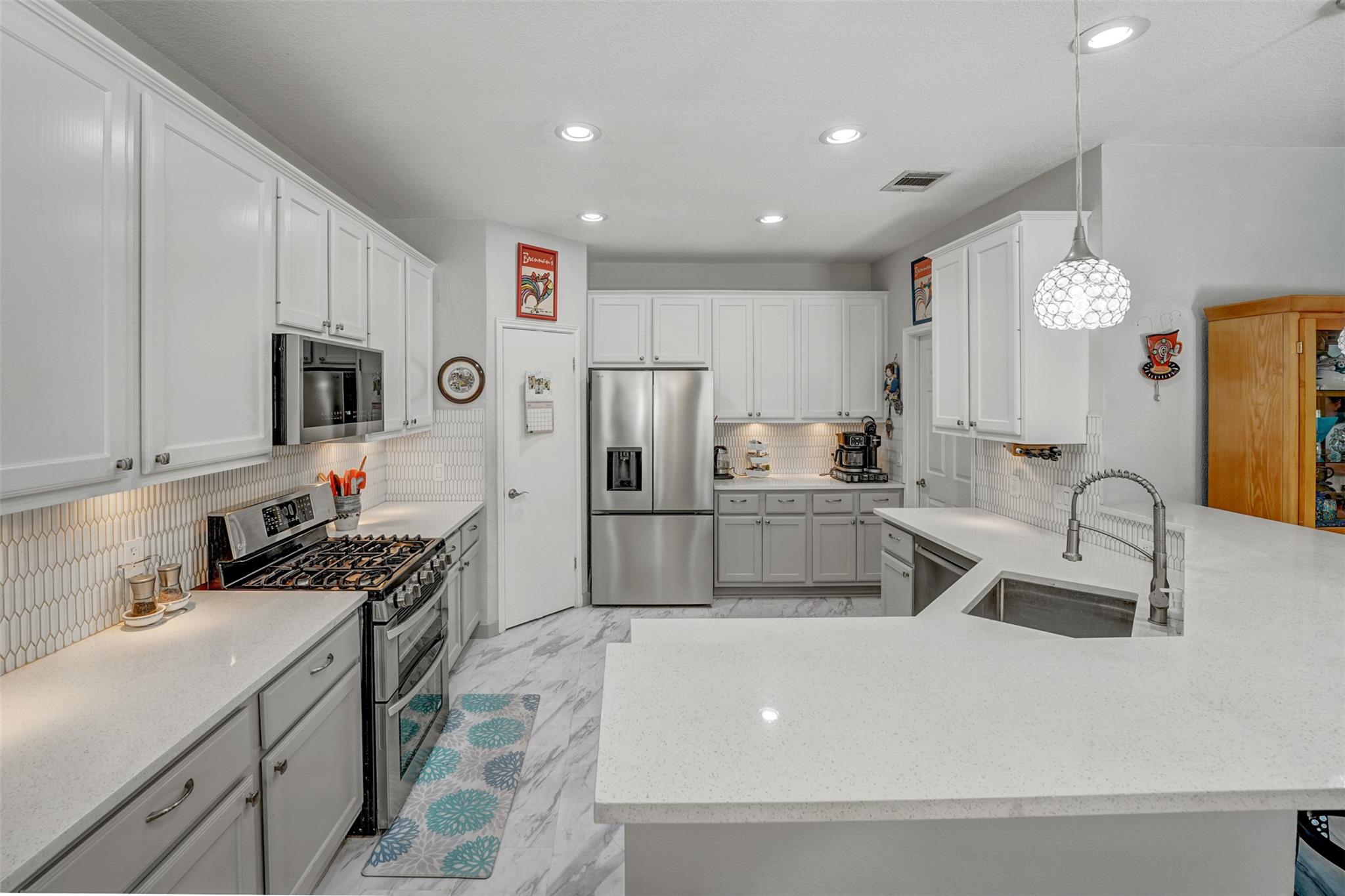 1645 Jerusalem Dr, Round Rock, TX 78664