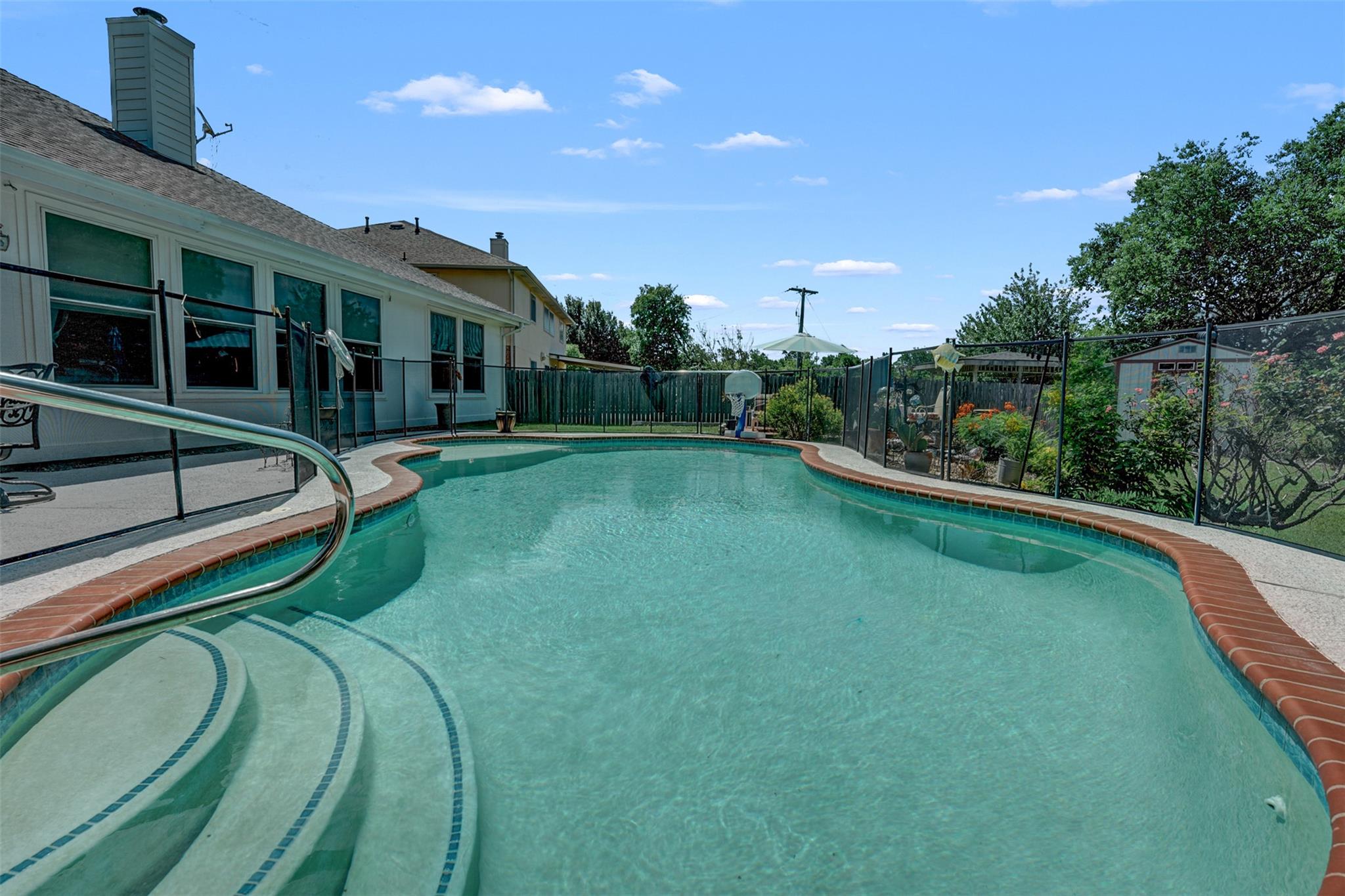 1645 Jerusalem Dr, Round Rock, TX 78664