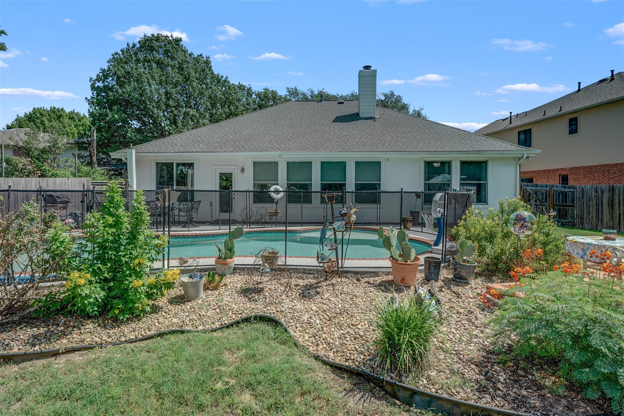 1645 Jerusalem Dr, Round Rock, TX 78664