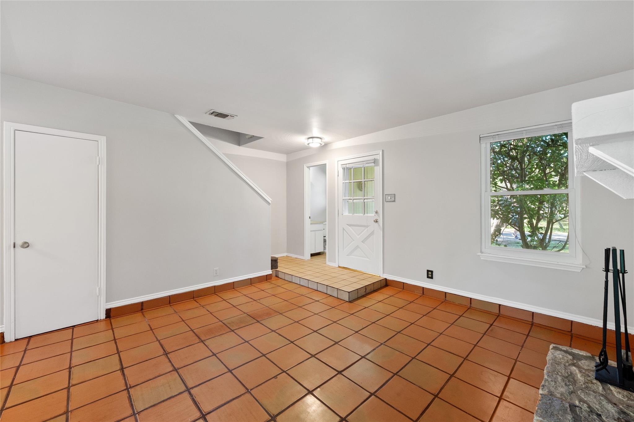 10006 Wildflower Ln # A, Austin, TX 78733