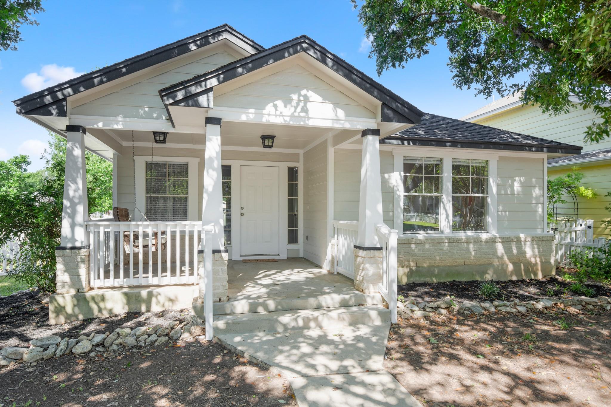 151 Sampson, Kyle, TX 78640
