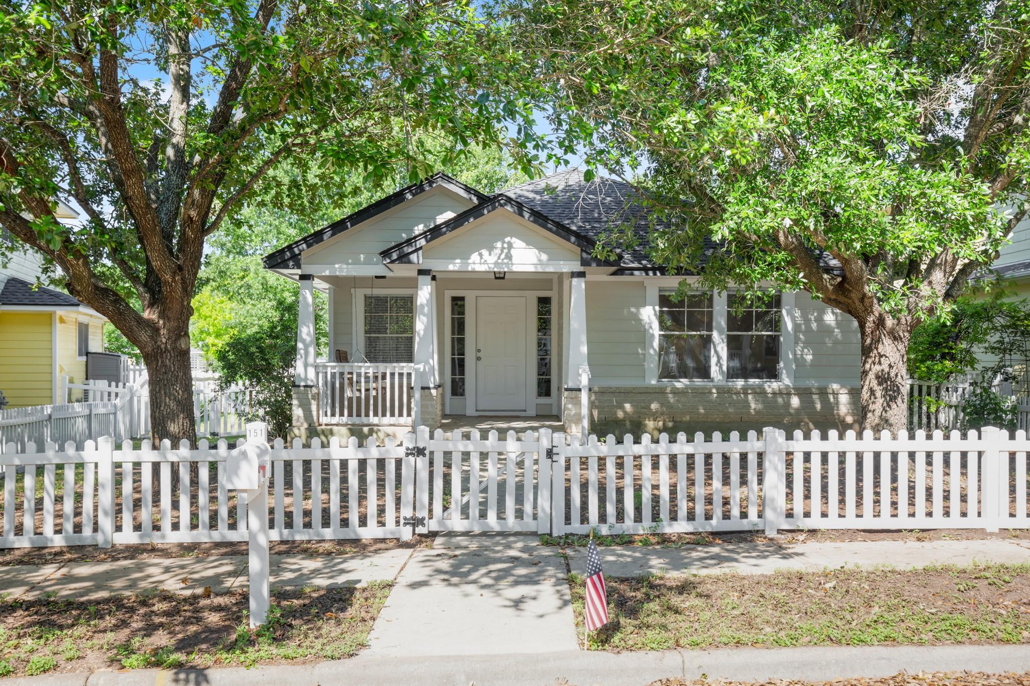 151 Sampson, Kyle, TX 78640