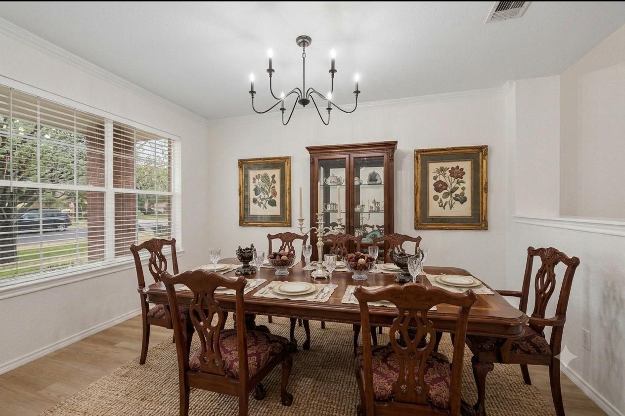 141 Meadow Park Dr, Georgetown, TX 78626