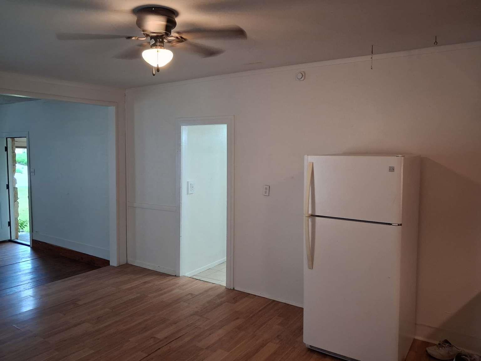 308 N Ridge St, Lampasas, TX 76550