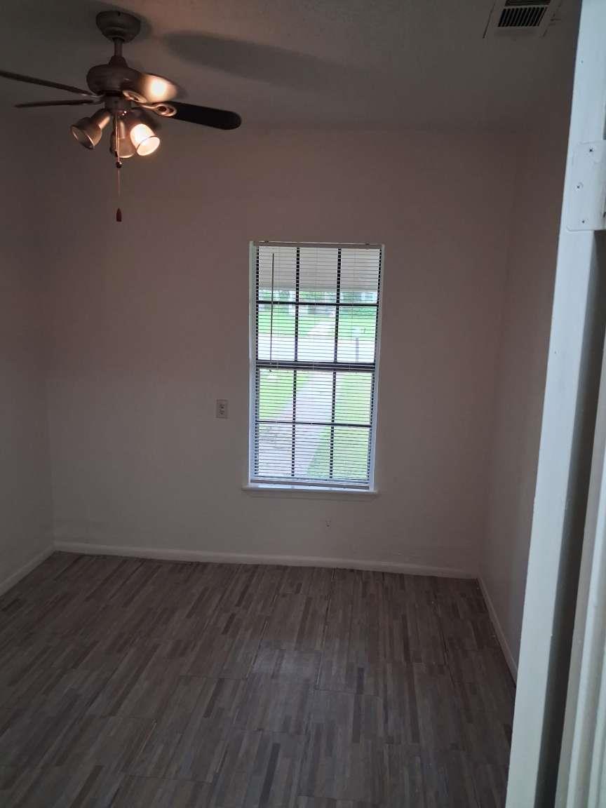 308 N Ridge St, Lampasas, TX 76550