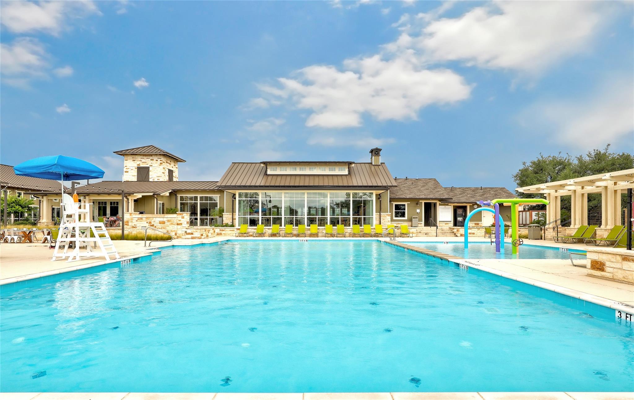 305 Banyon Dr, Liberty Hill, TX 78642