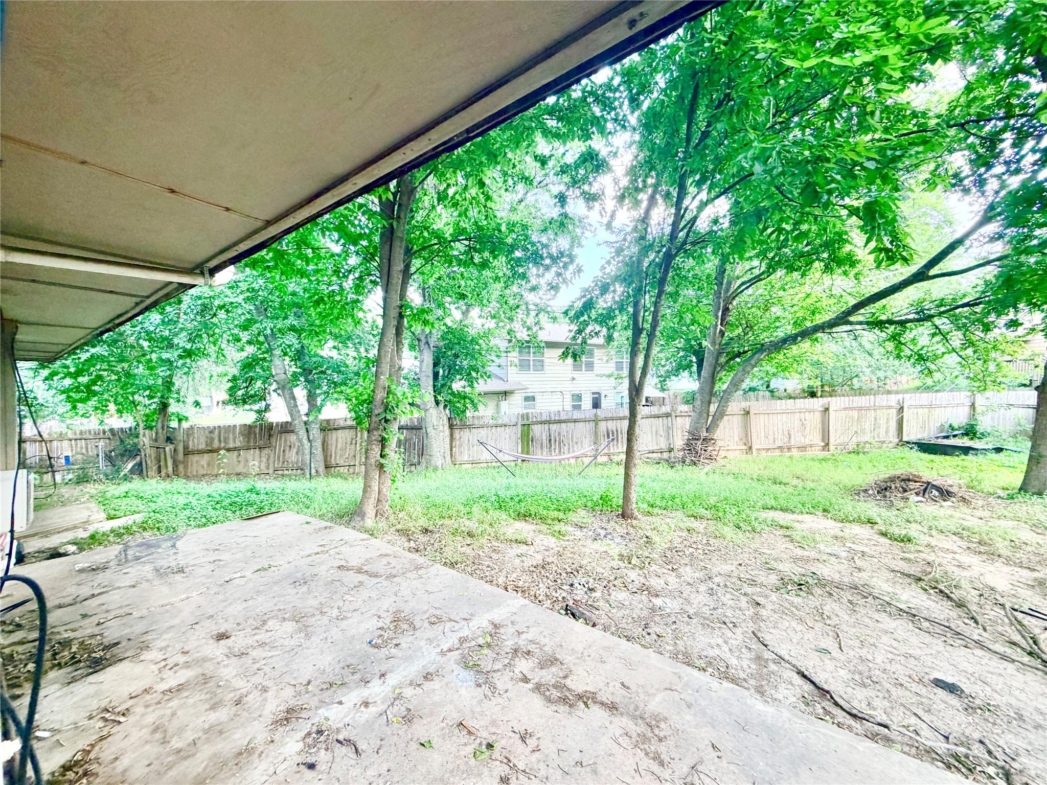 6257 Manor Rd # B, Austin, TX 78723