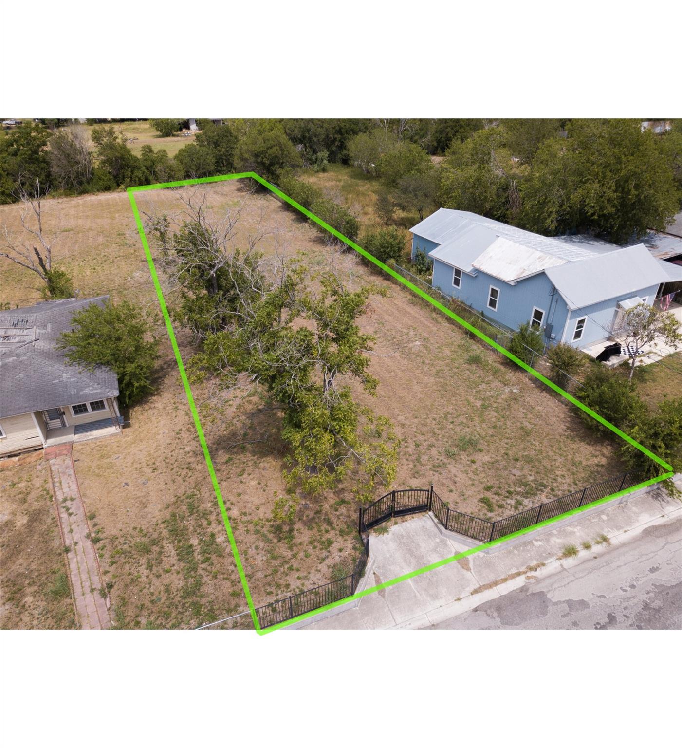 Lot 7 W Seideman St, Seguin, TX 78155