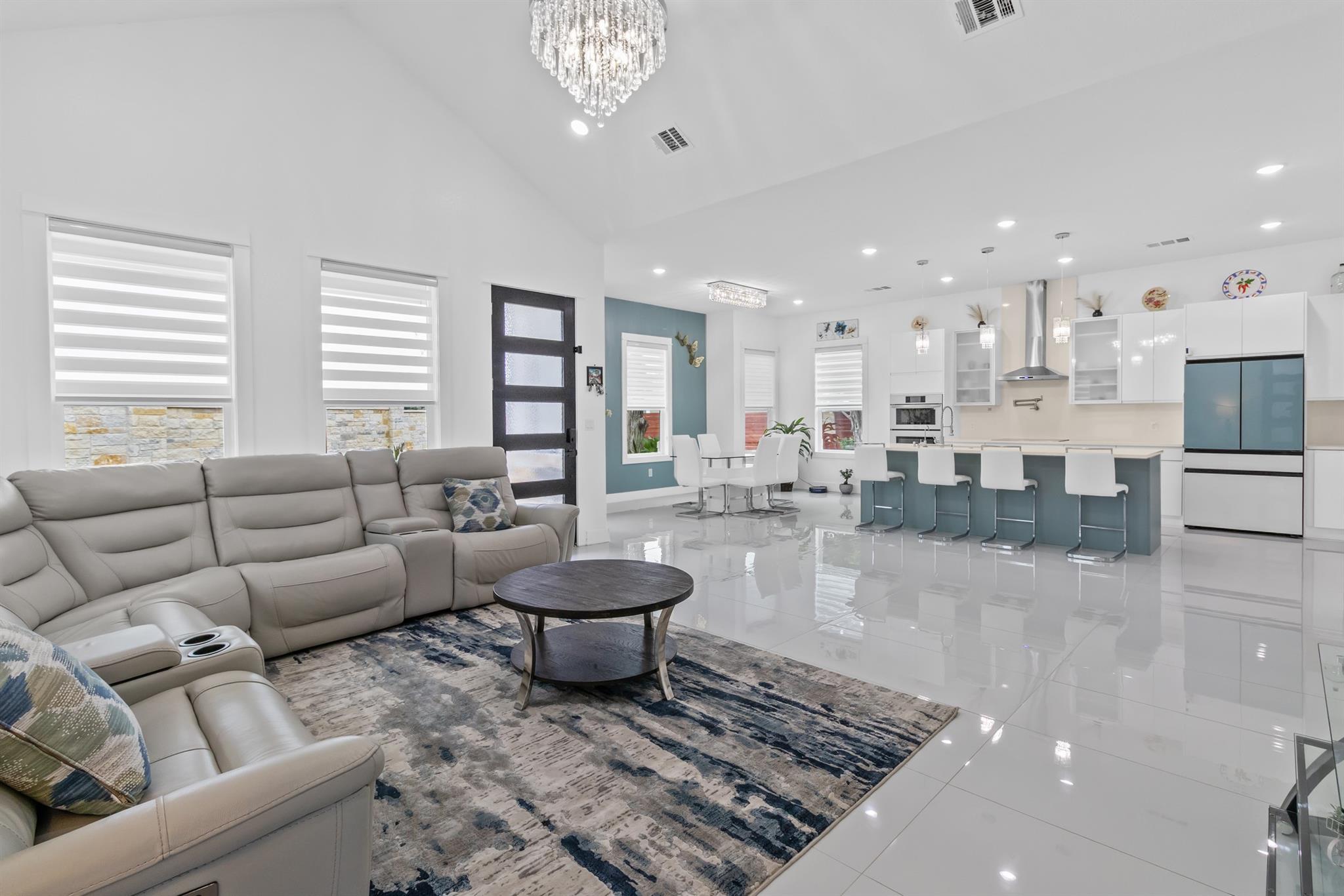 123 Zacate St, Elgin, TX 78621