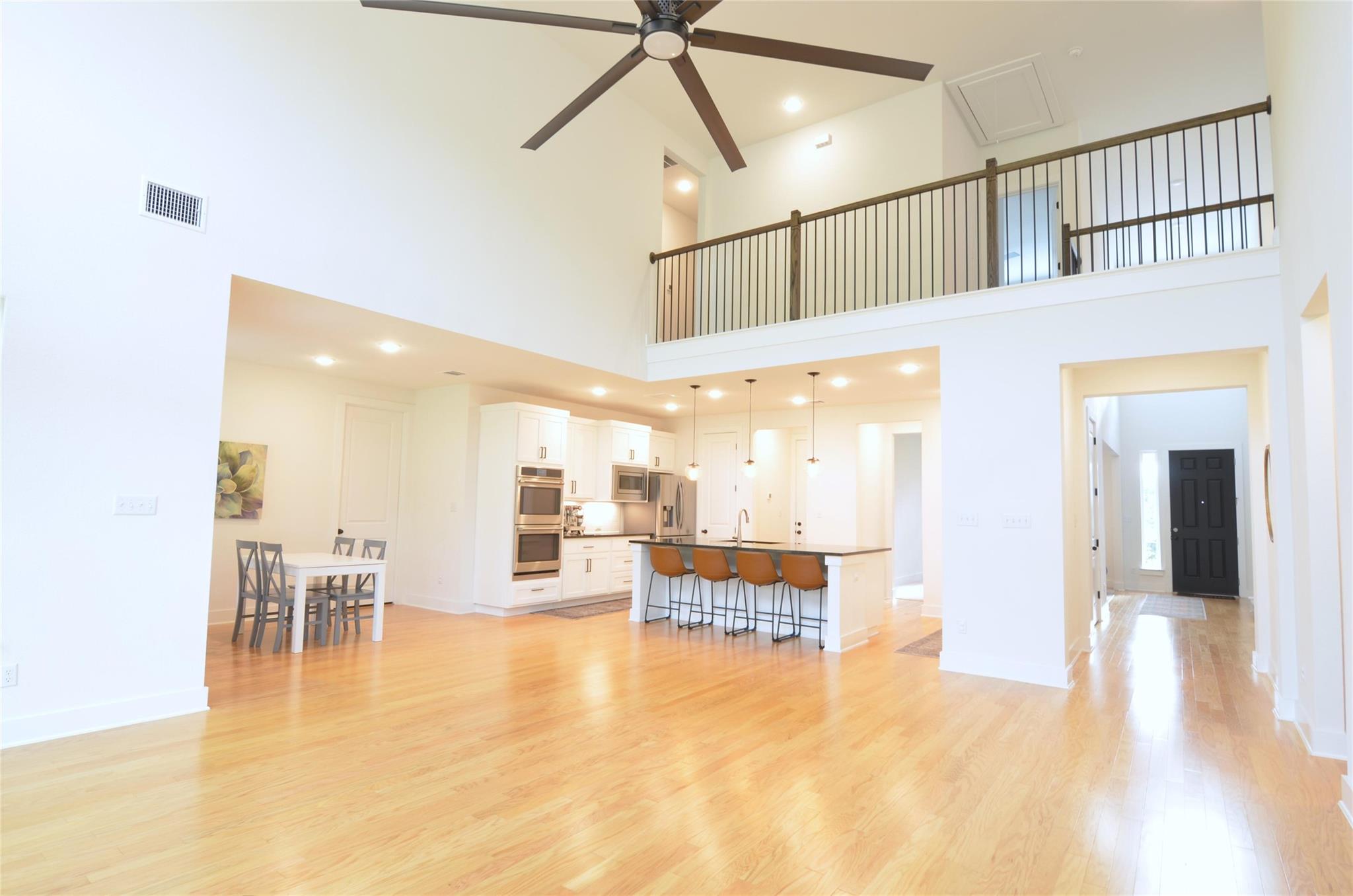 187 Tierra Trl, Dripping Springs, TX 78620