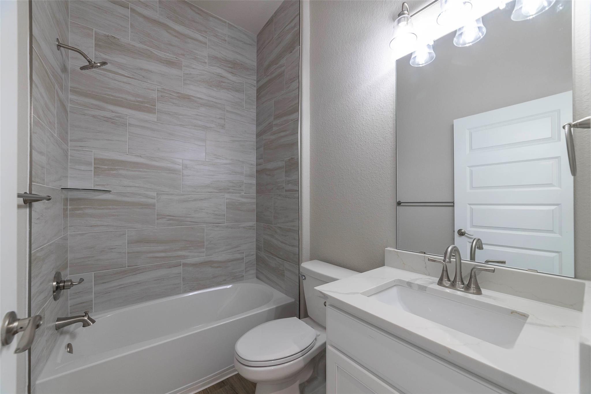 857 Cypress Ln, Horseshoe Bay, TX 78657