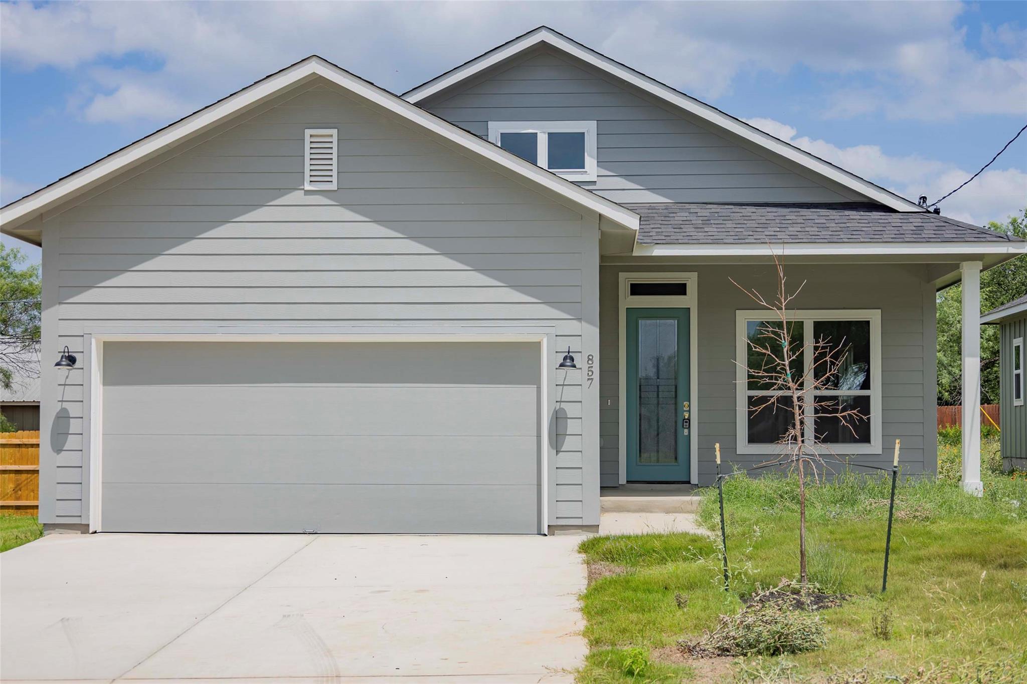 857 Cypress Ln, Horseshoe Bay, TX 78657
