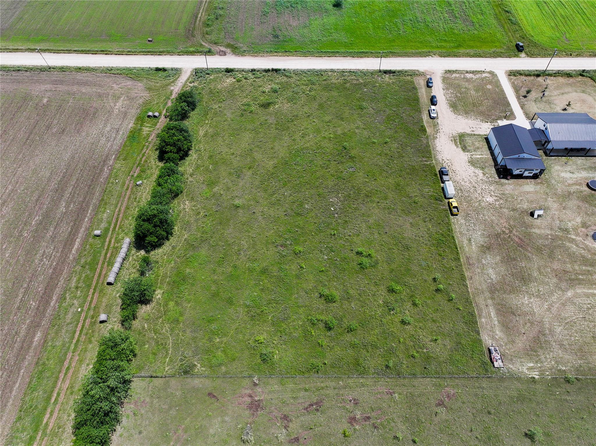 1432 Dos Hermanas Rd, Salado, TX 76571
