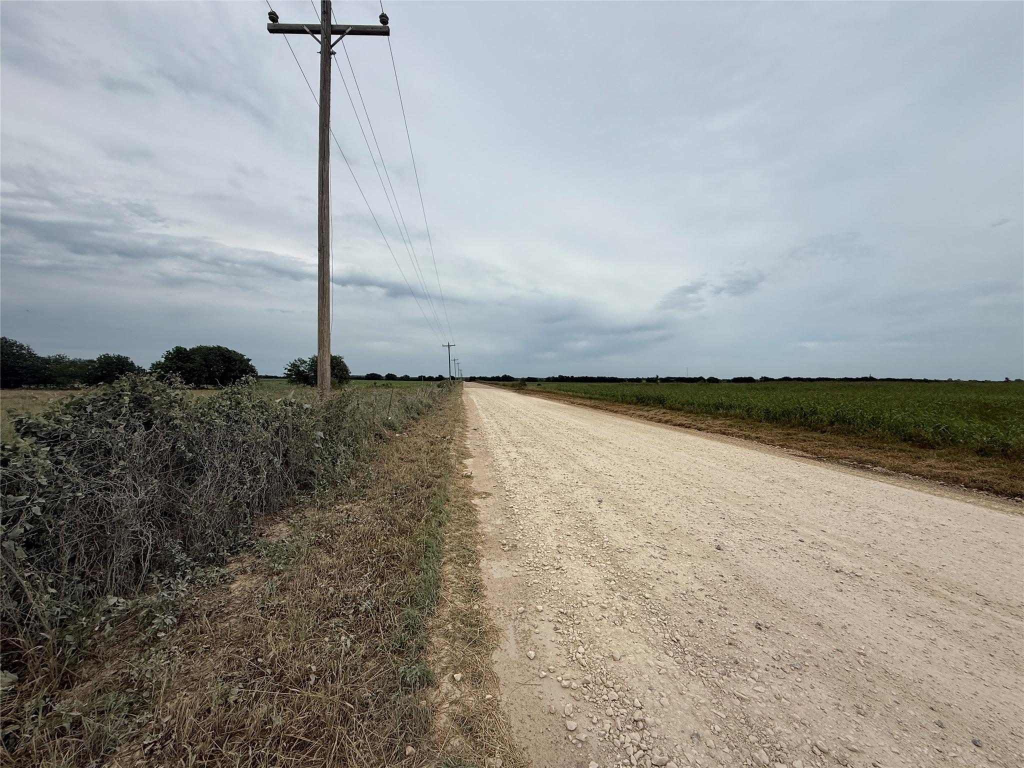 1432 Dos Hermanas Rd, Salado, TX 76571