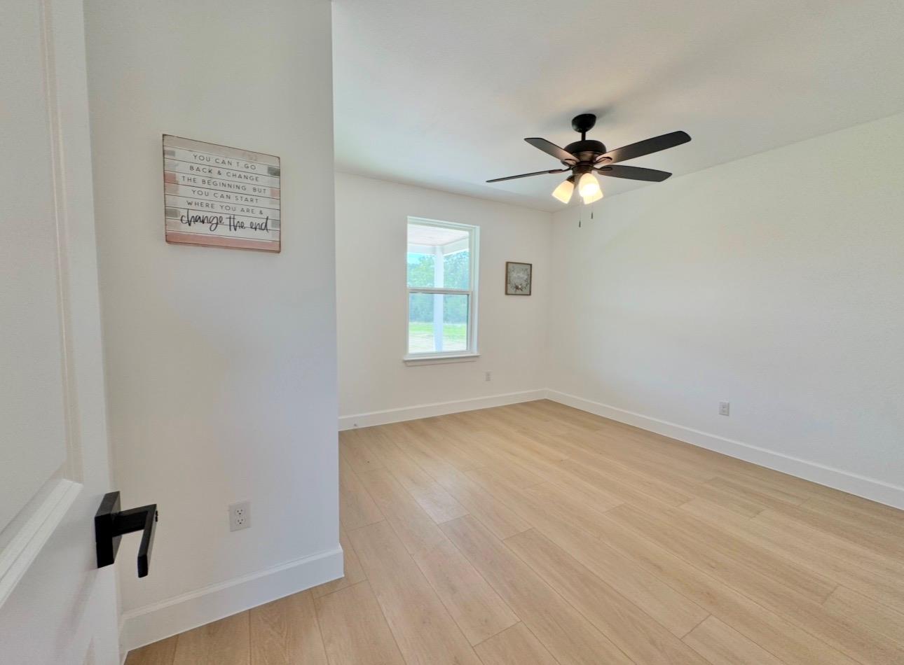 1294 Private Road 7037, Lexington, TX 78947