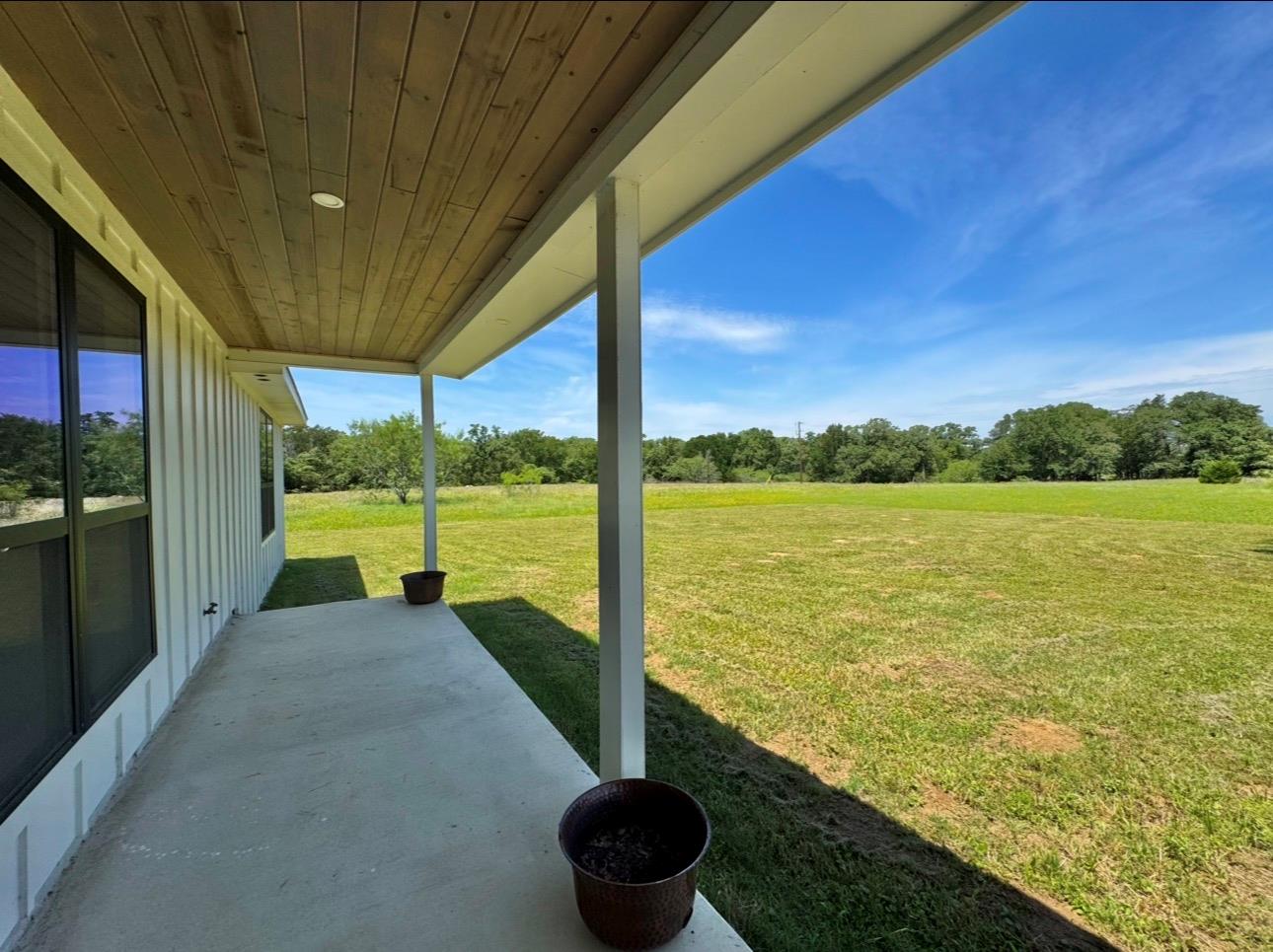 1294 Private Road 7037, Lexington, TX 78947