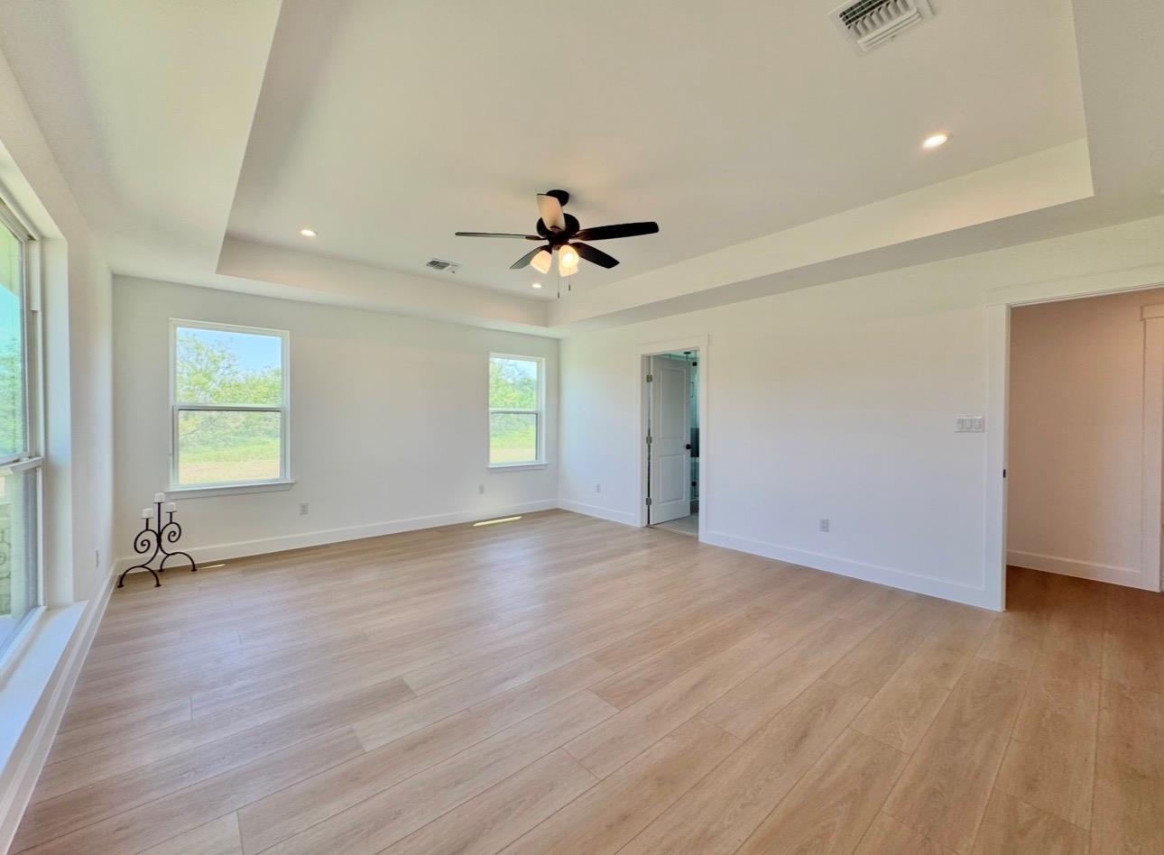 1294 Private Road 7037, Lexington, TX 78947