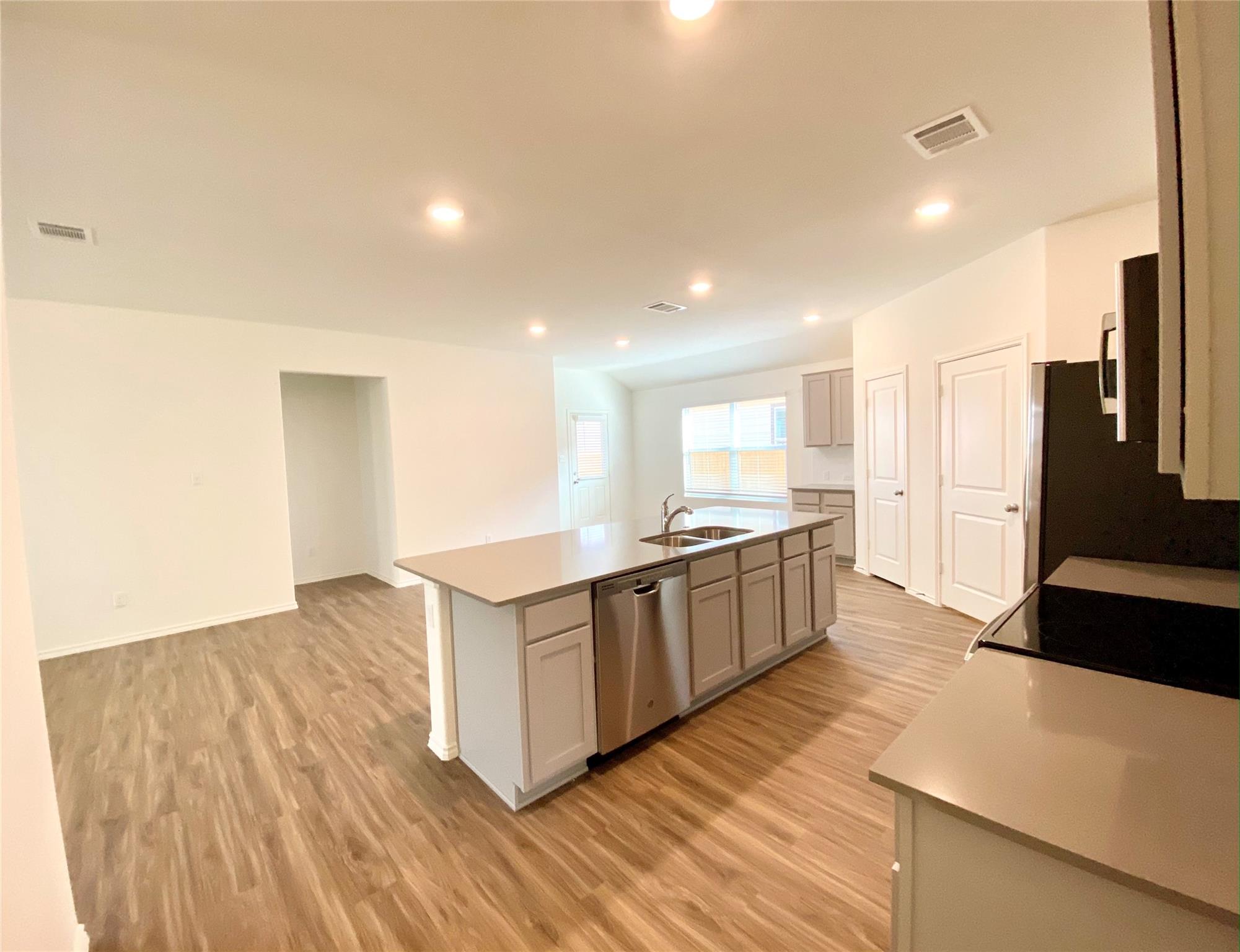 204 Meaningful Dr, Jarrell, TX 76537