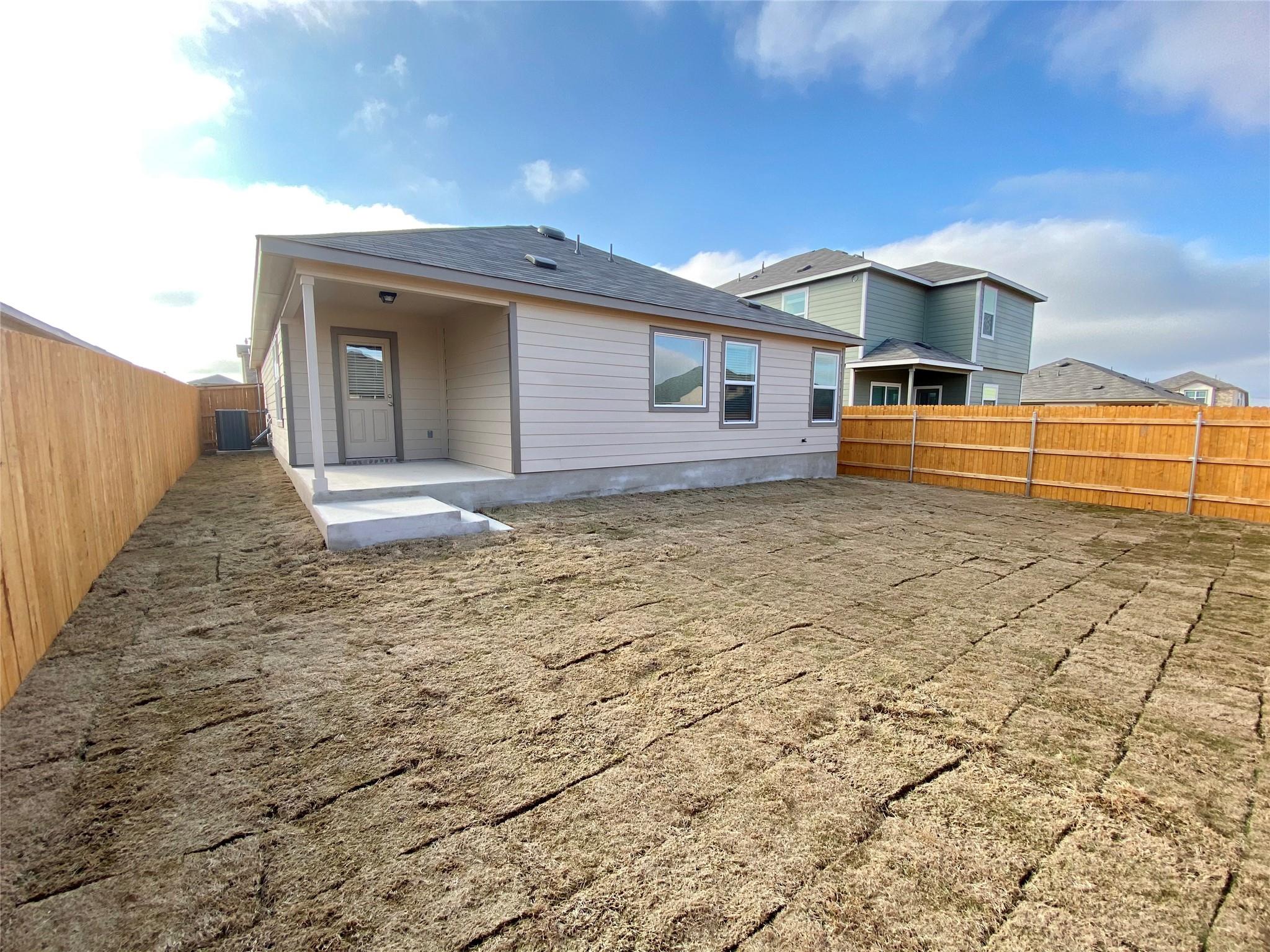 204 Meaningful Dr, Jarrell, TX 76537