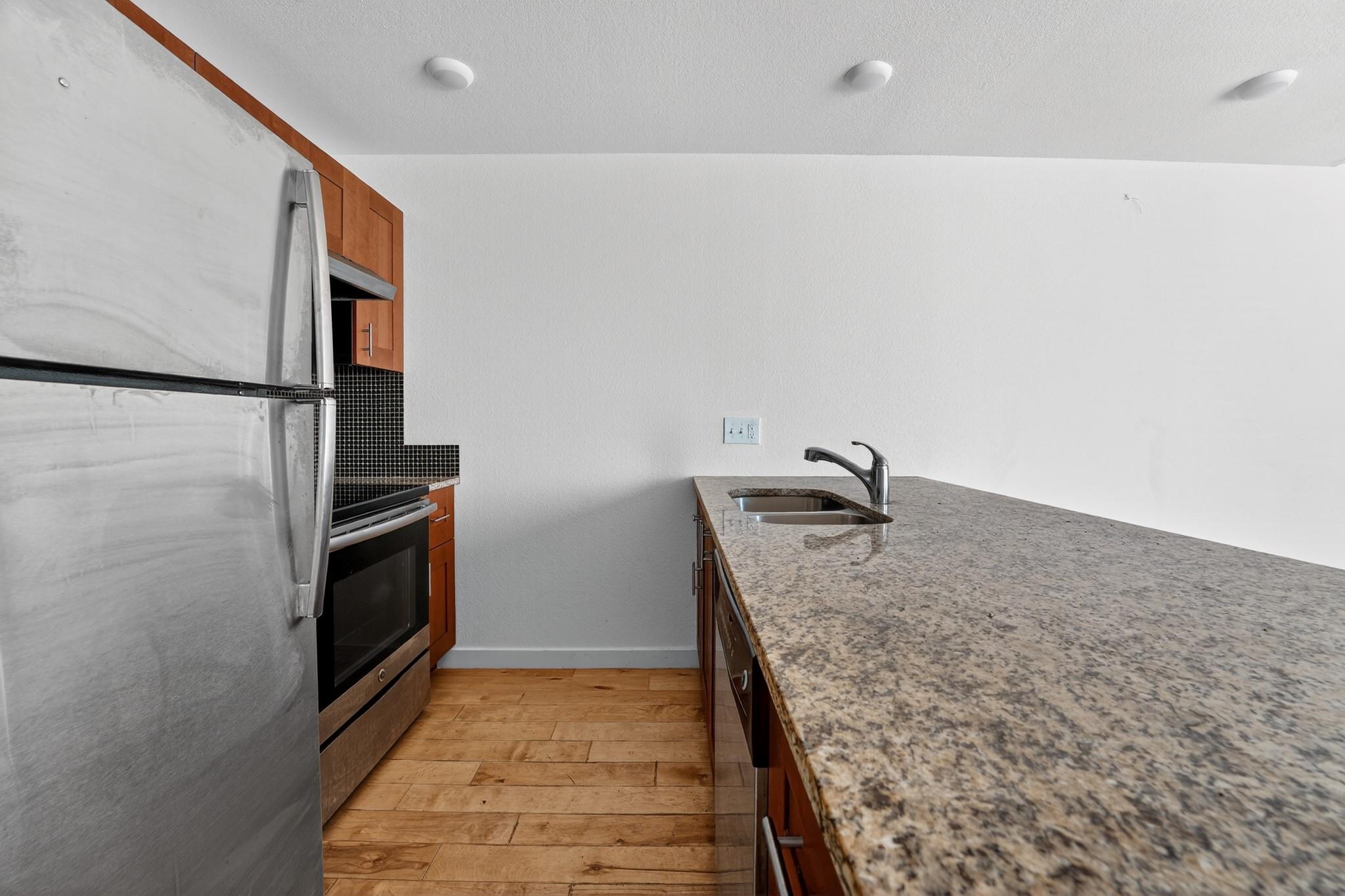 909 Reinli St # 240, Austin, TX 78751