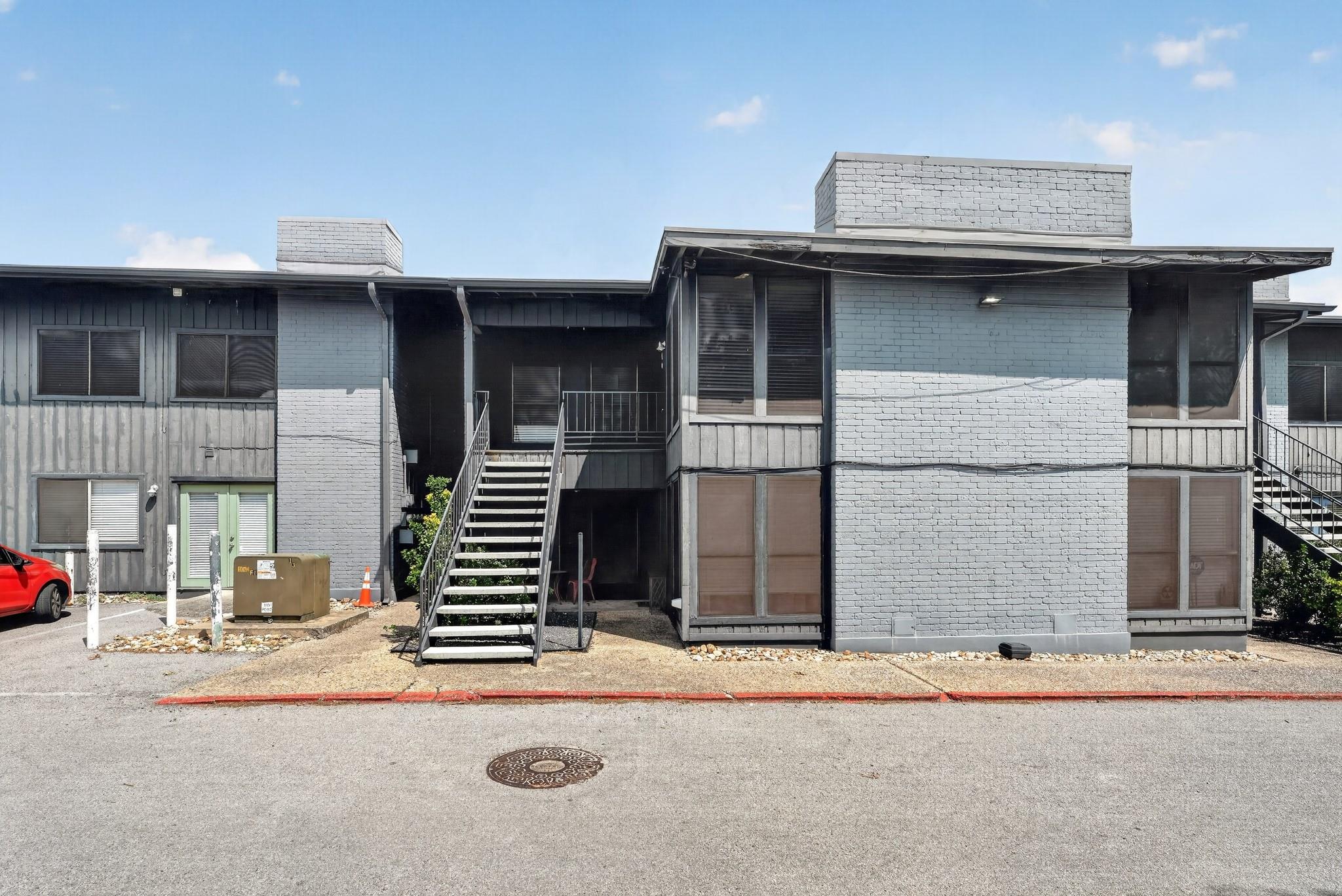909 Reinli St # 240, Austin, TX 78751