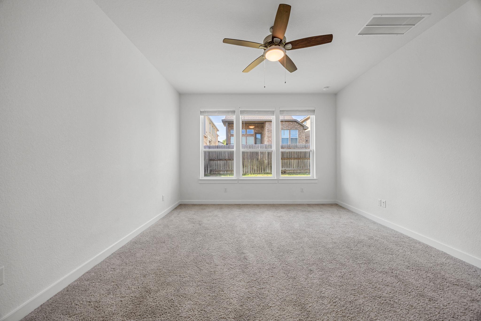 2145 Stampede Dr, Leander, TX 78641