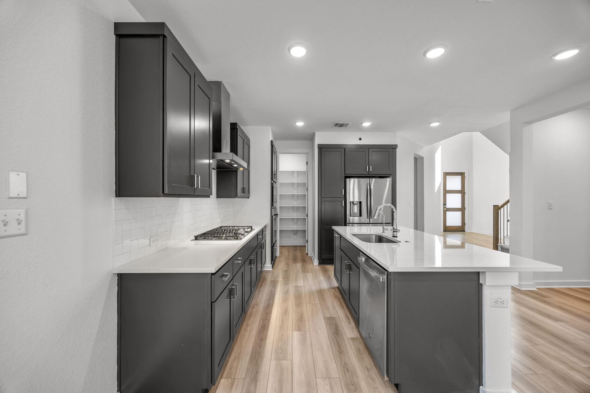 2145 Stampede Dr, Leander, TX 78641
