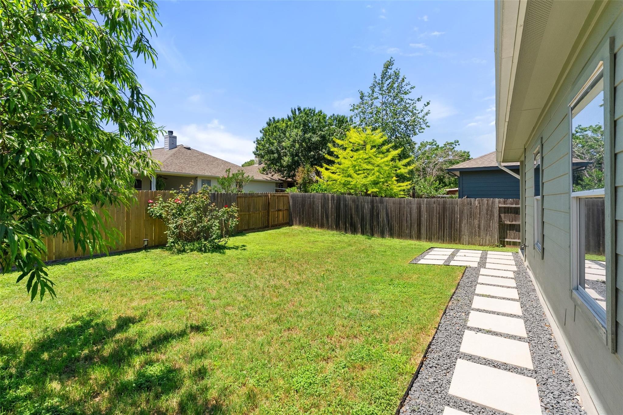 9402 Brents Elm Dr, Austin, TX 78744