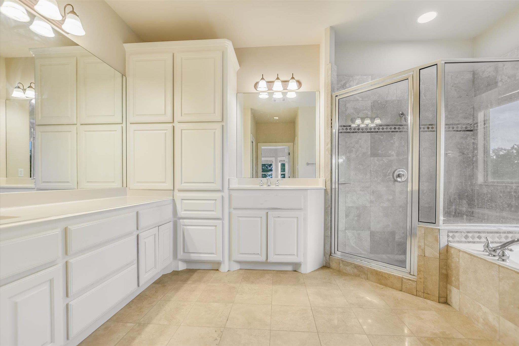 801 Chrissys Cv, Austin, TX 78733