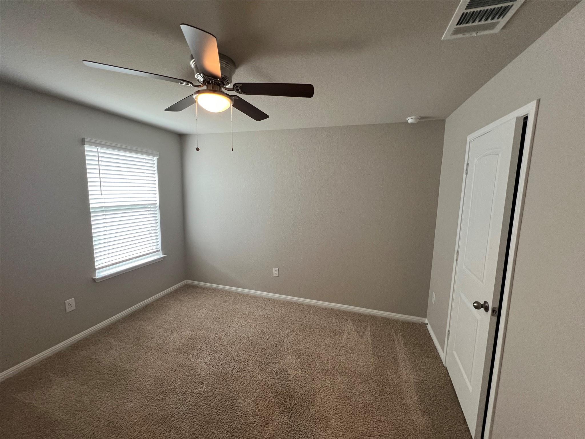 484 Dove Trl, Bertram, TX 78605