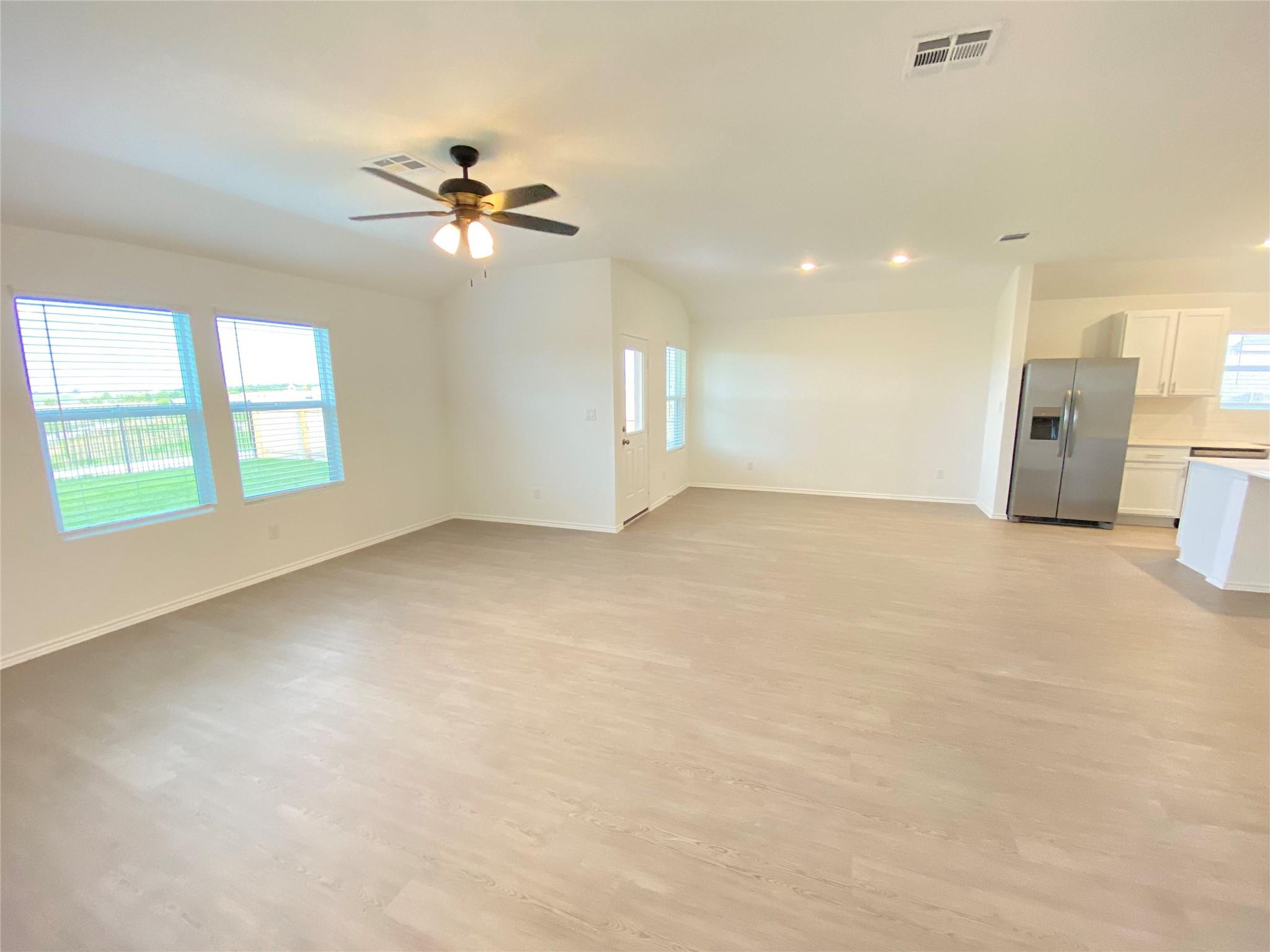 1400 Pickerel St, Leander, TX 78641